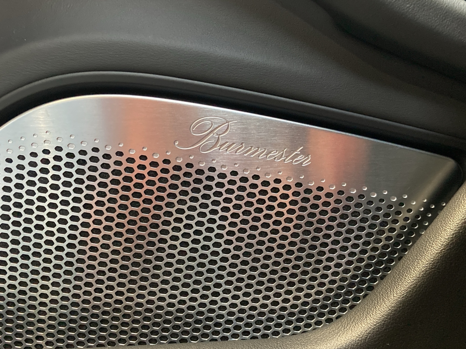 PORSCHE Taycan Turbo S Sport Turismo-image-20