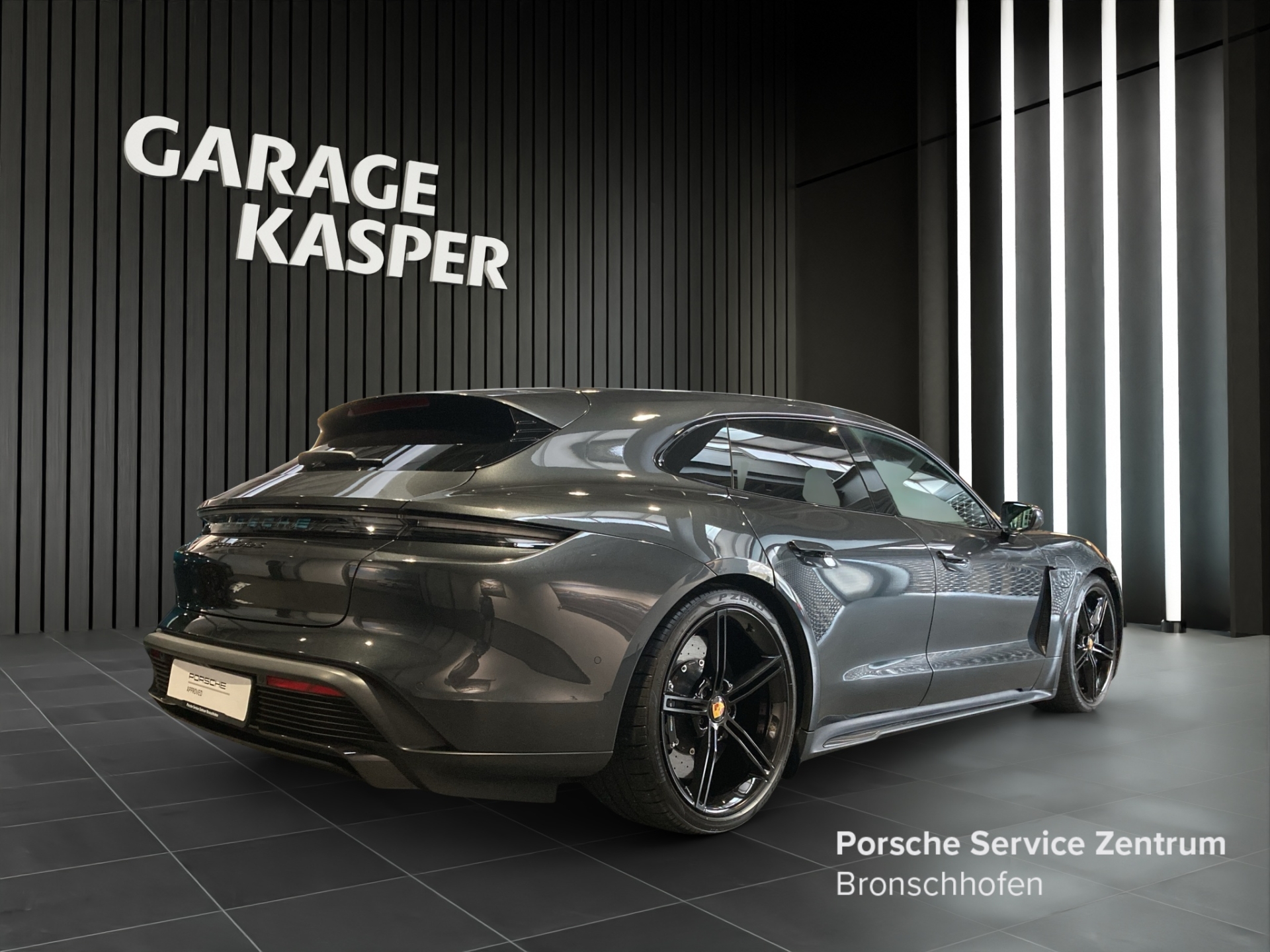 PORSCHE Taycan Turbo S Sport Turismo-image-4