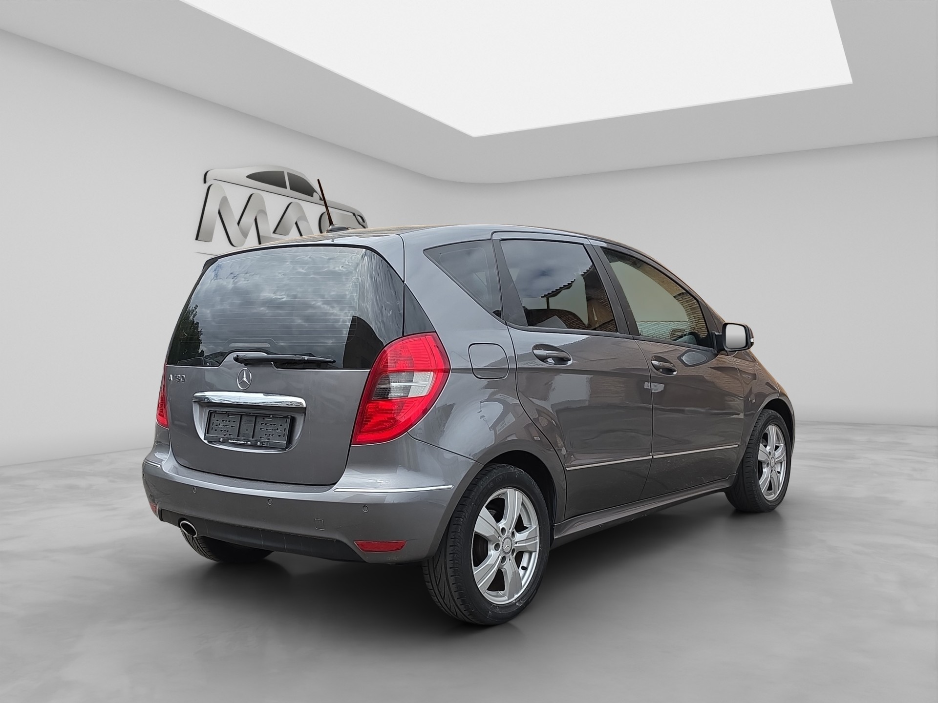 MERCEDES-BENZ A 180 (170) Avantgarde Autotronic-image-5