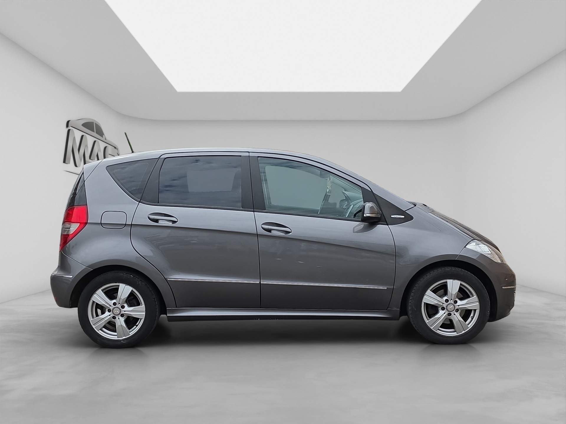MERCEDES-BENZ A 180 (170) Avantgarde Autotronic-image-6