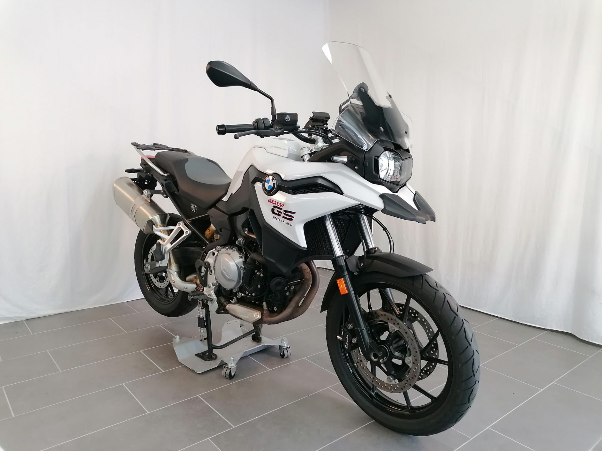 BMW F 750 GS-image-1