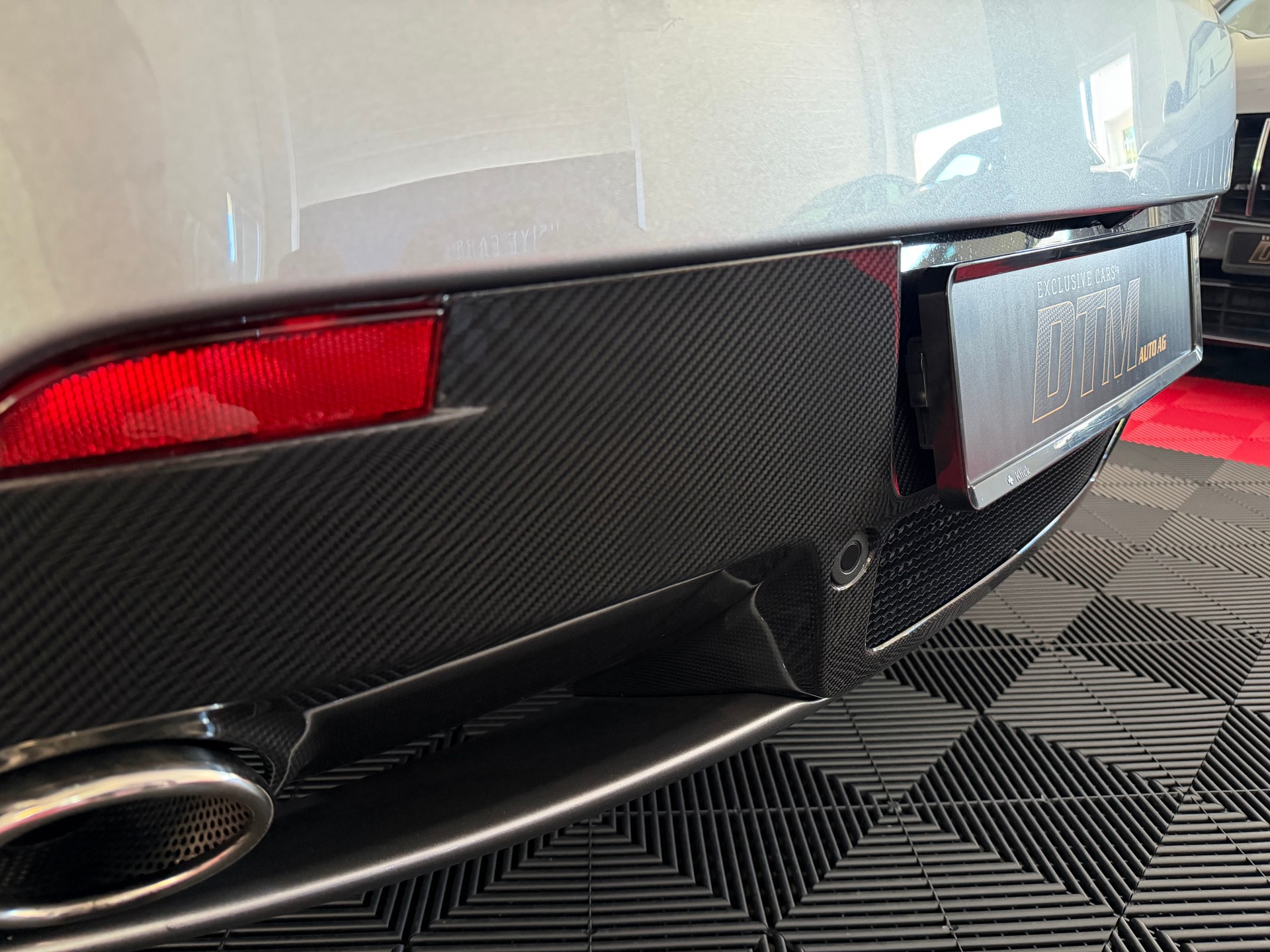 ASTON MARTIN V12 Vantage 5.9 Nr. 77 of 101-image-10