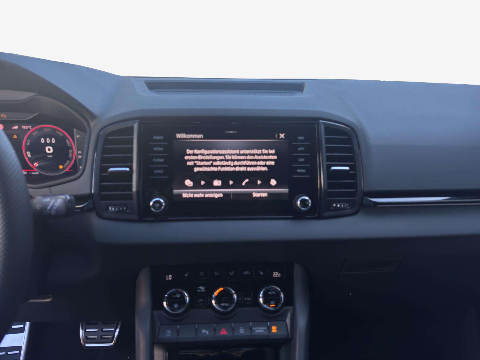SKODA Karoq 2.0 TSI Dynamic Limited Edition 4x4 DSG-image-10