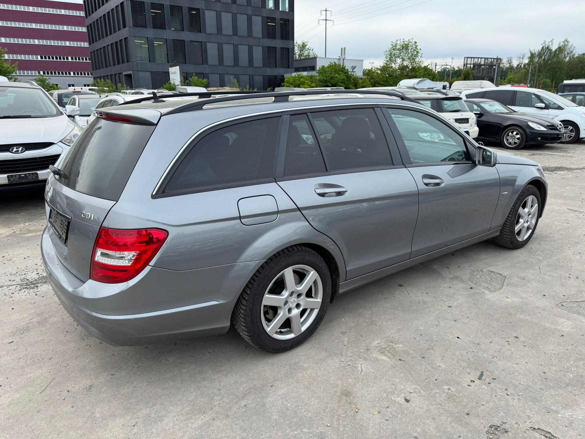 MERCEDES-BENZ C 220 CDI Elégance-image-4