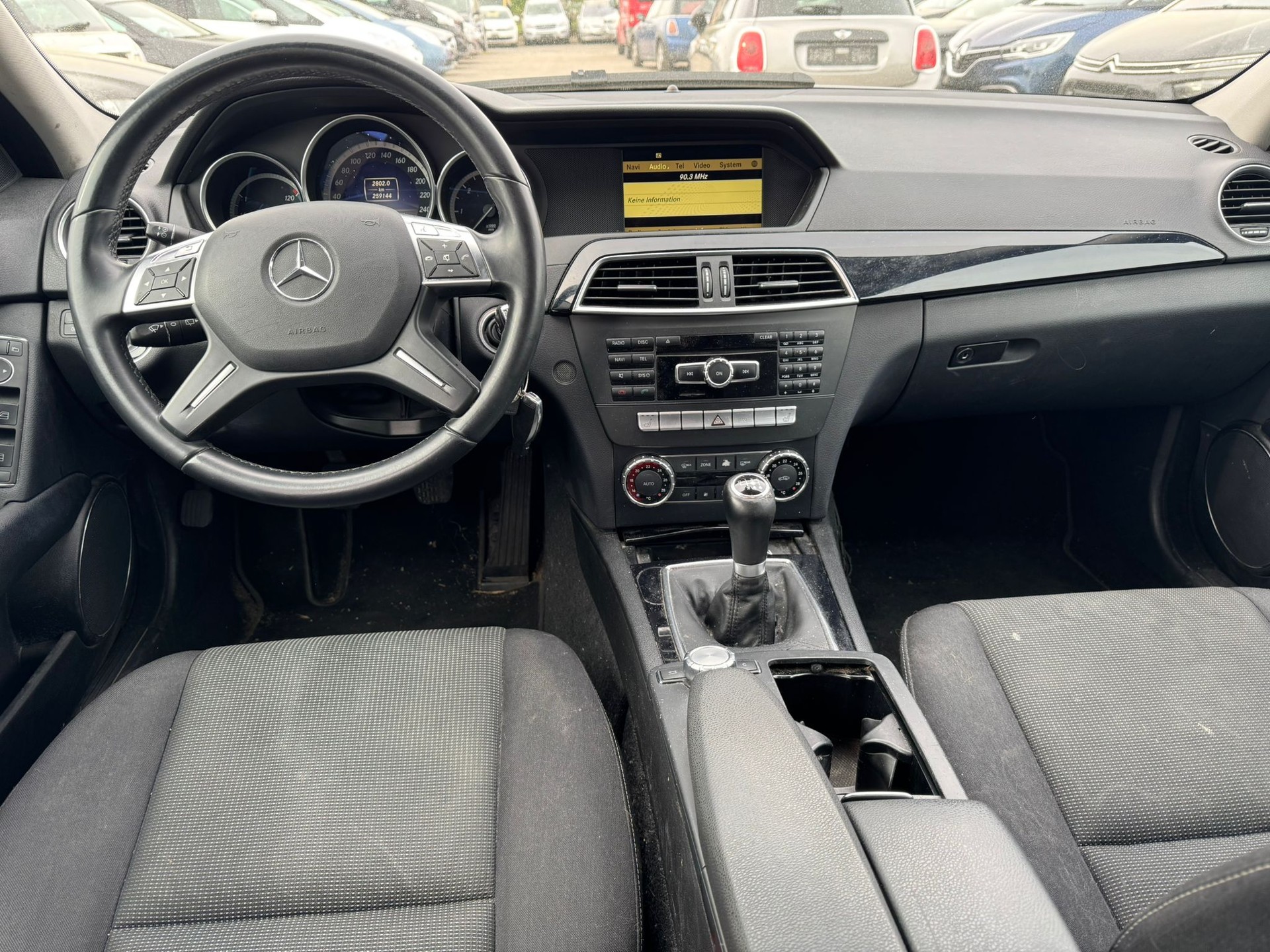 MERCEDES-BENZ C 220 CDI Elégance-image-6