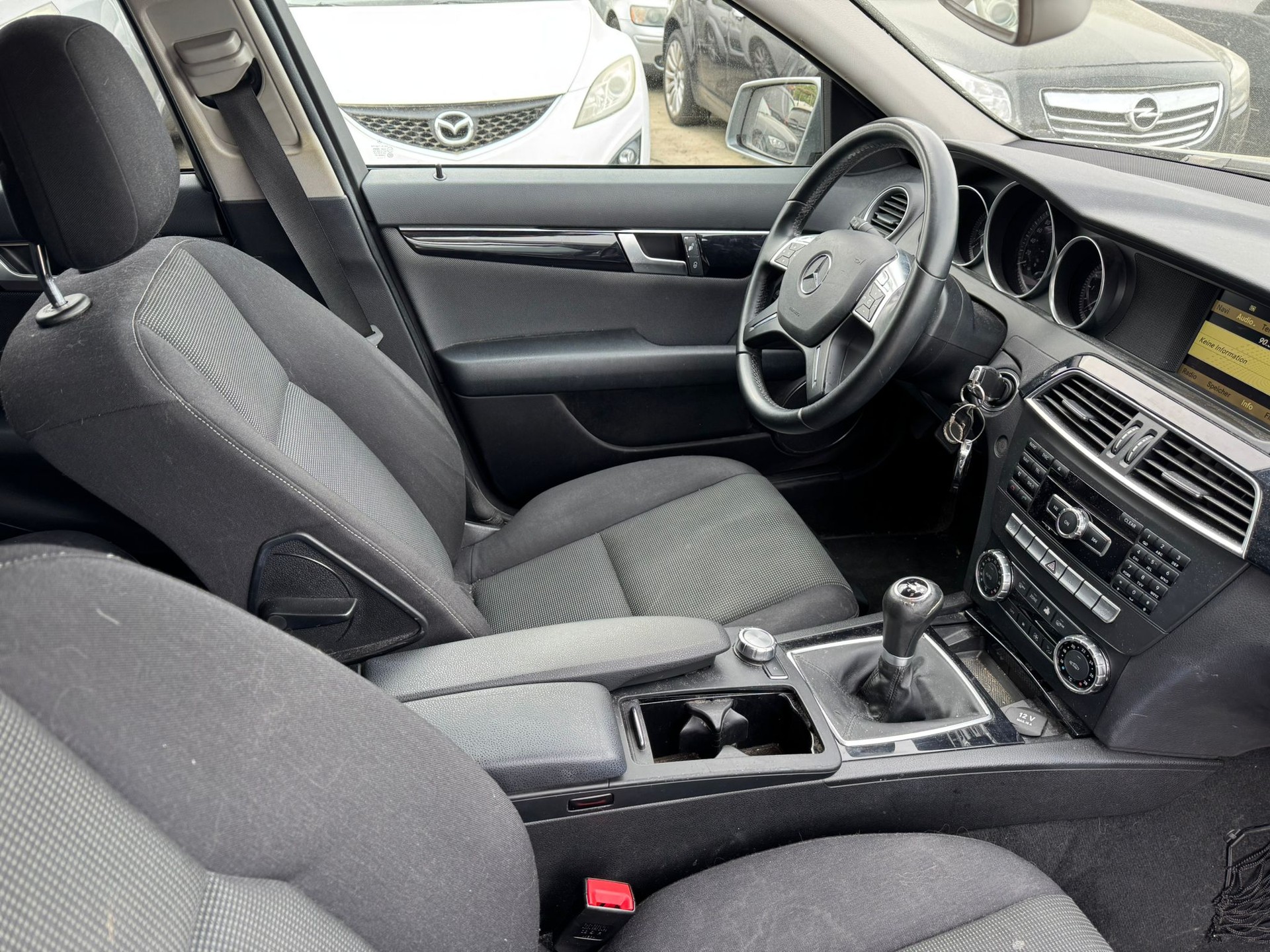 MERCEDES-BENZ C 220 CDI Elégance-image-9