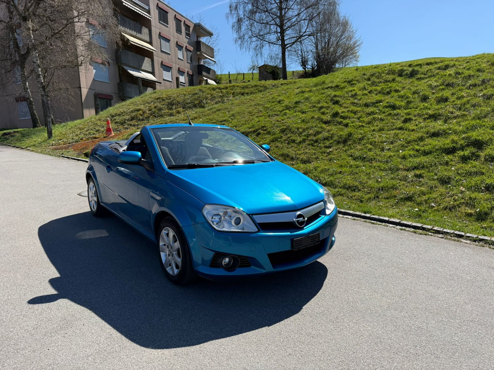 OPEL Tigra 1.4 TP Cosmo-image-9