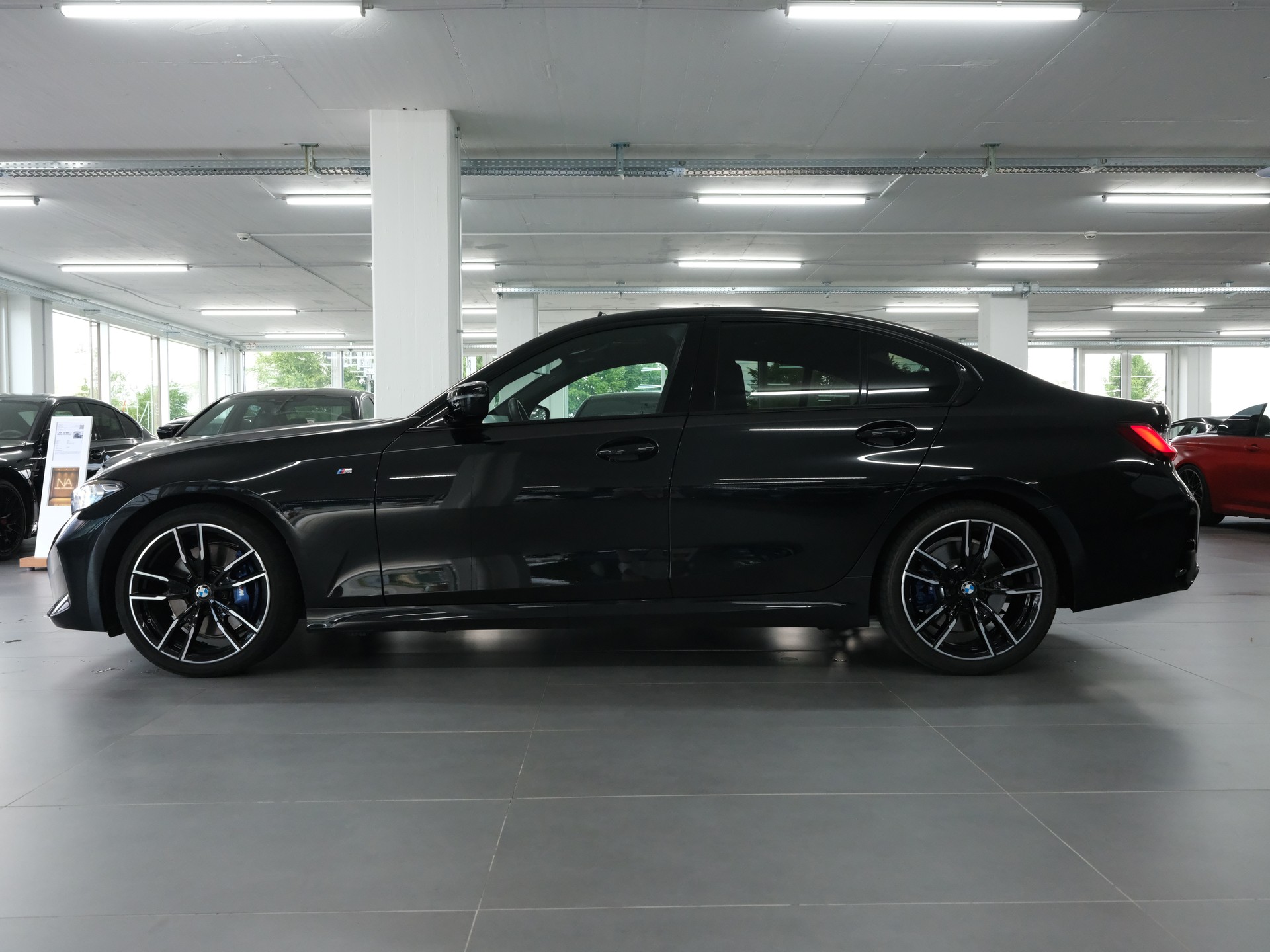 BMW M340d xDrive 48V Steptronic M Sport Pro *Schiebedach* *Widescreen* *Carbon Packet*-image-4