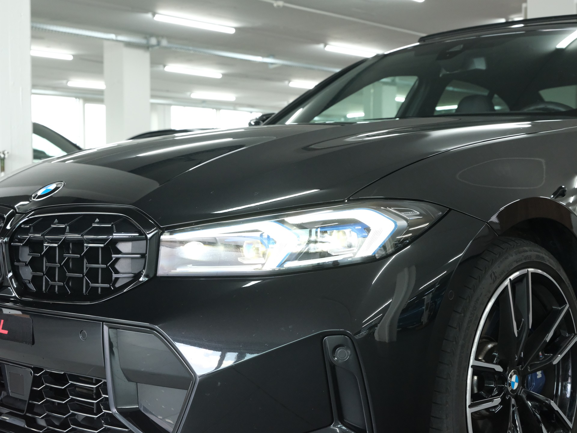 BMW M340d xDrive 48V Steptronic M Sport Pro *Schiebedach* *Widescreen* *Carbon Packet*-image-8