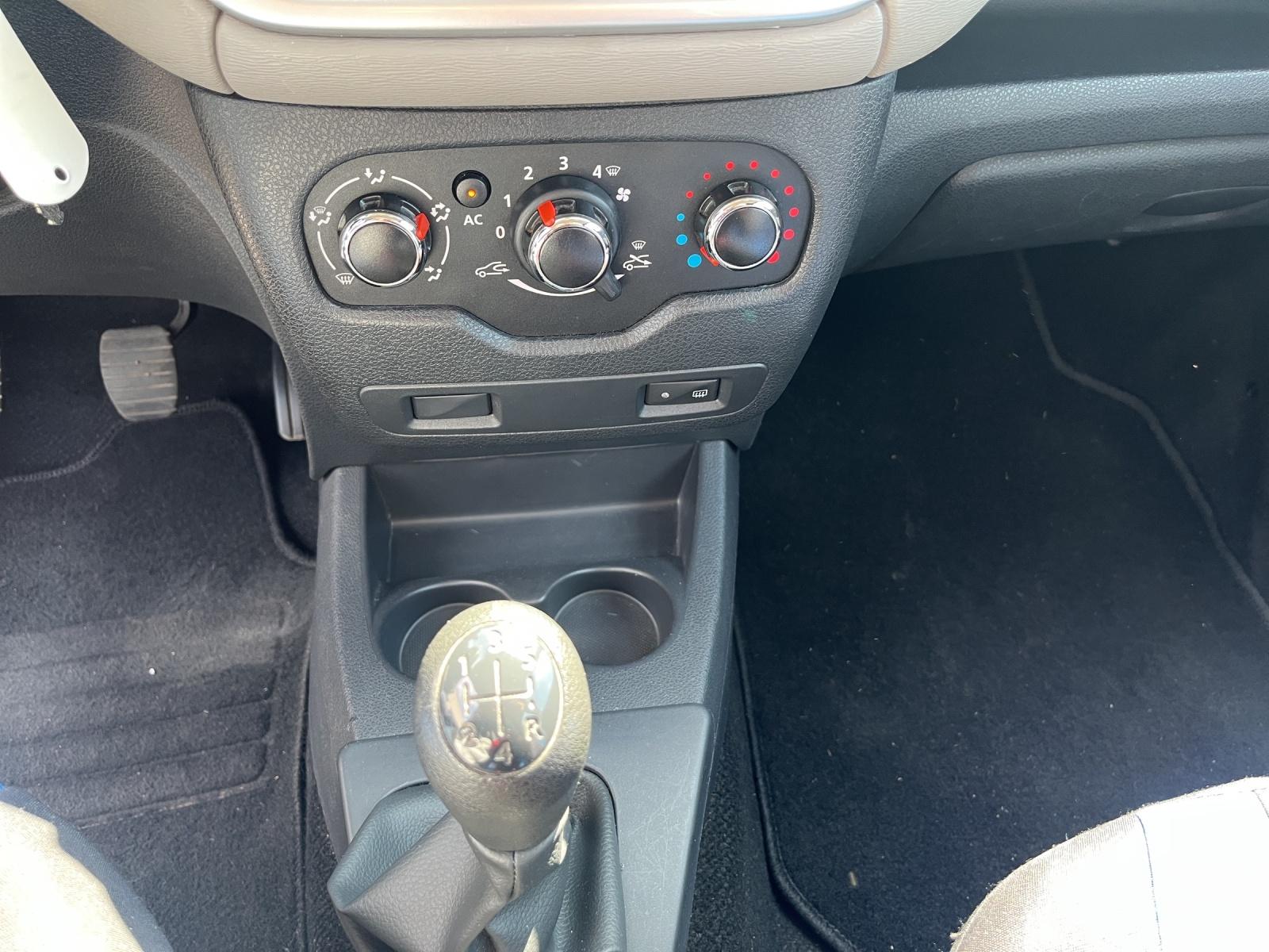 DACIA Dokker 1.2 TCe Ambiance-image-8