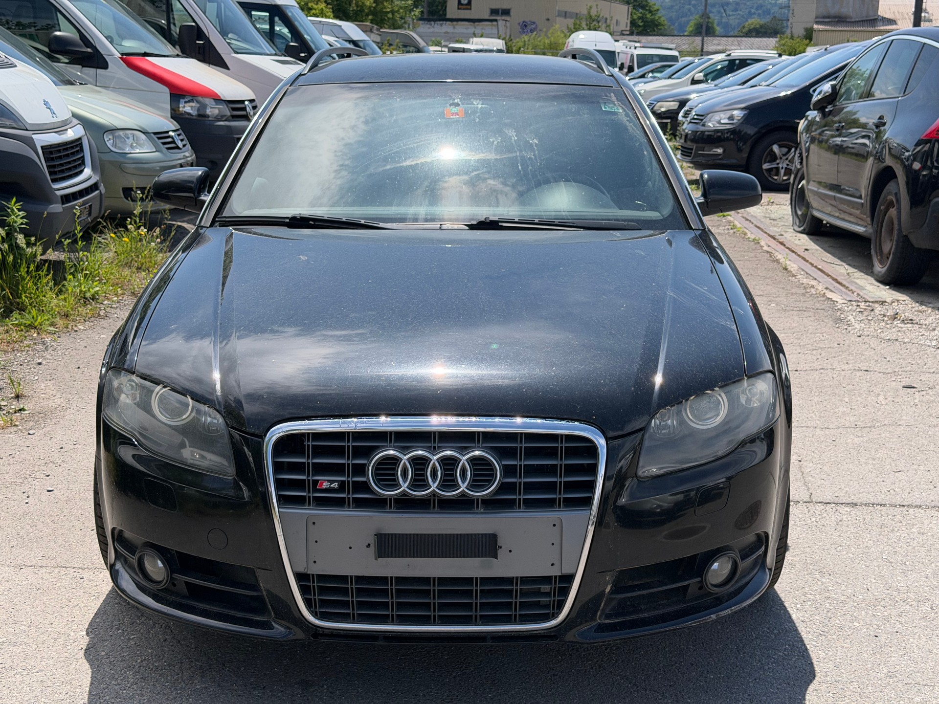 AUDI S4 Avant 4.2 V8 quattro-image-1