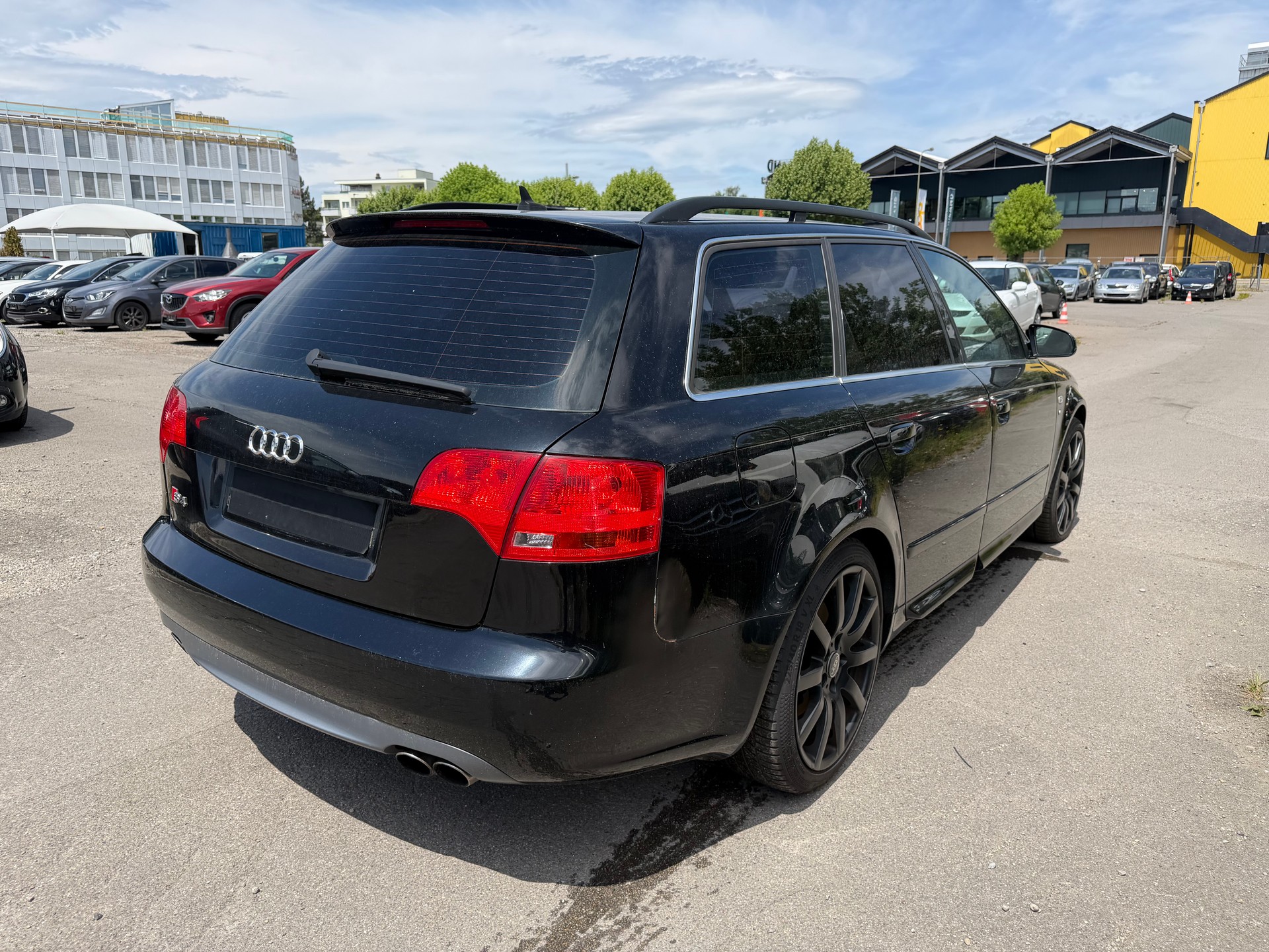AUDI S4 Avant 4.2 V8 quattro-image-4