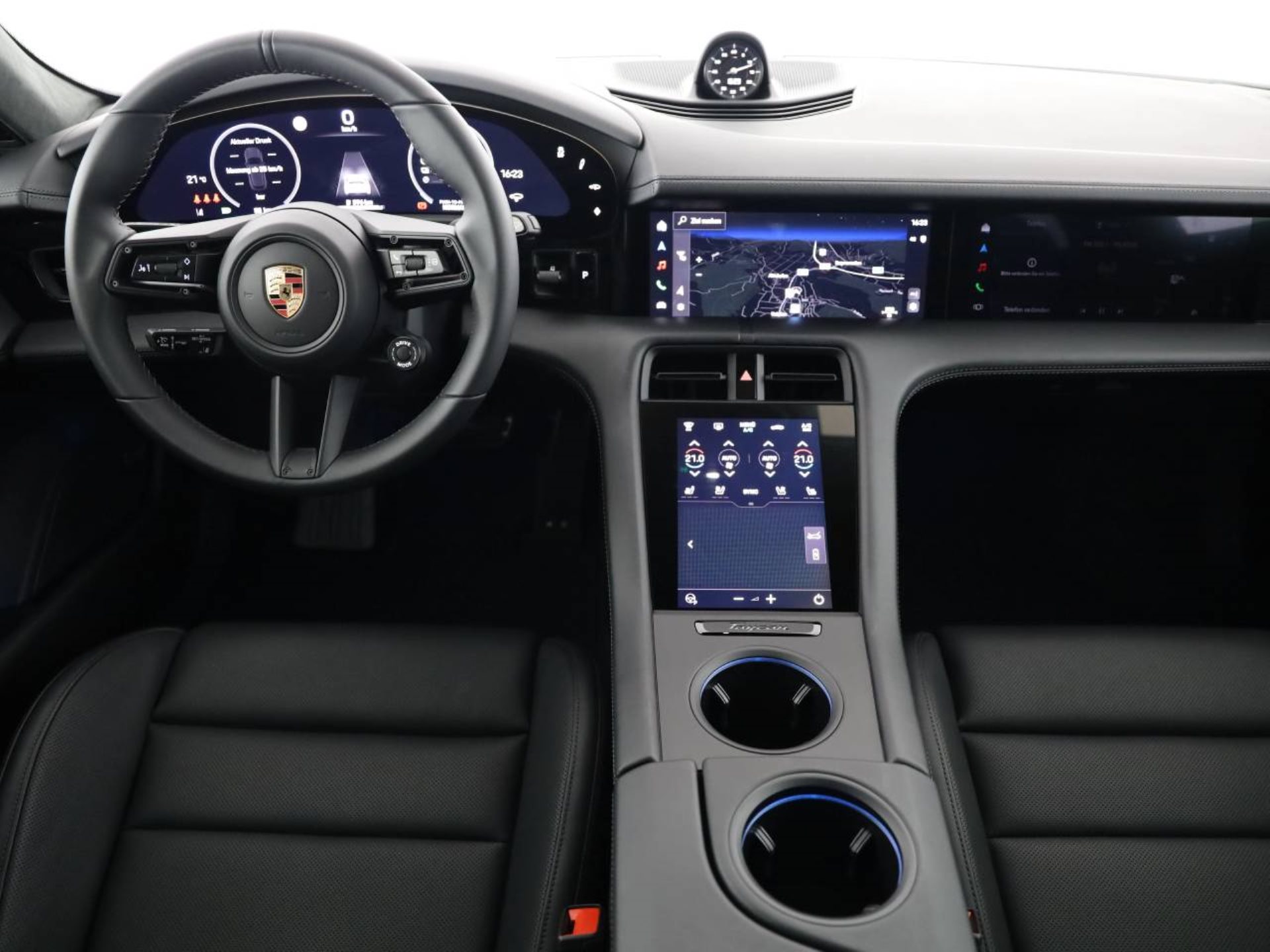 PORSCHE Taycan GTS Sport Turismo-image-4
