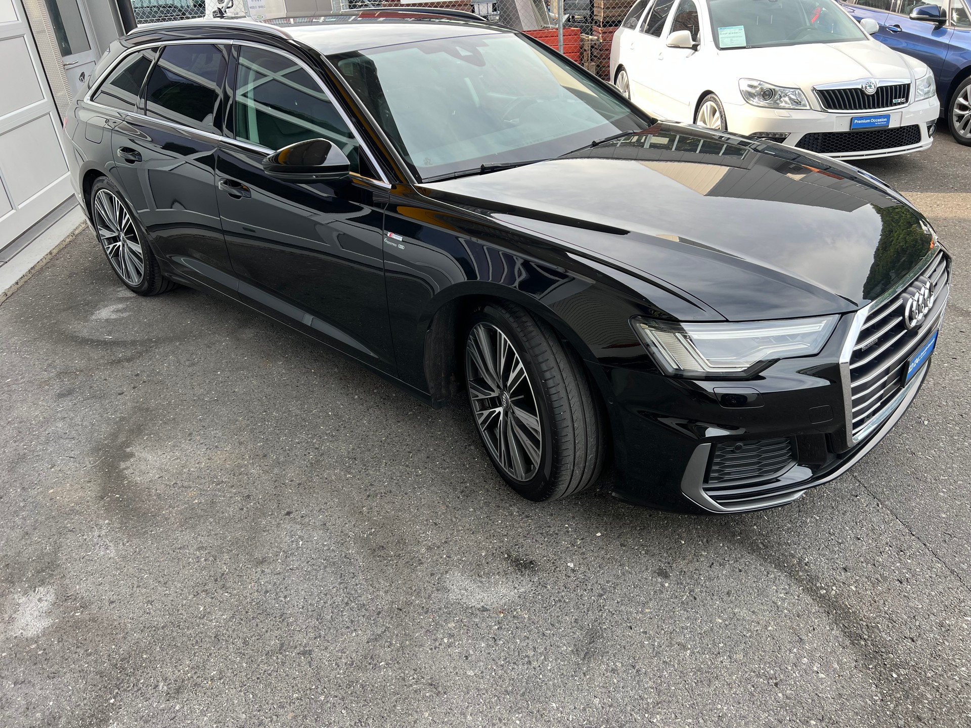 AUDI A6 Avant 55 TFSI S-Line Sport 4x4 S-tronic ** Navi * Head-Up Display * Teilleder * Matrix LED * 12/24 Mt. Garantie möglich ***-showroom-element-3