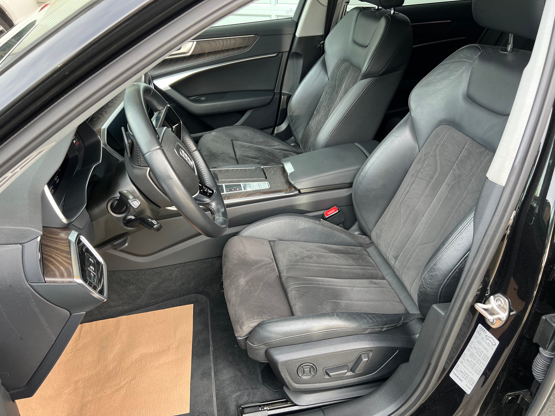 AUDI A6 Avant 55 TFSI S-Line Sport 4x4 S-tronic ** Navi * Head-Up Display * Teilleder * Matrix LED * 12/24 Mt. Garantie möglich ***-image-12