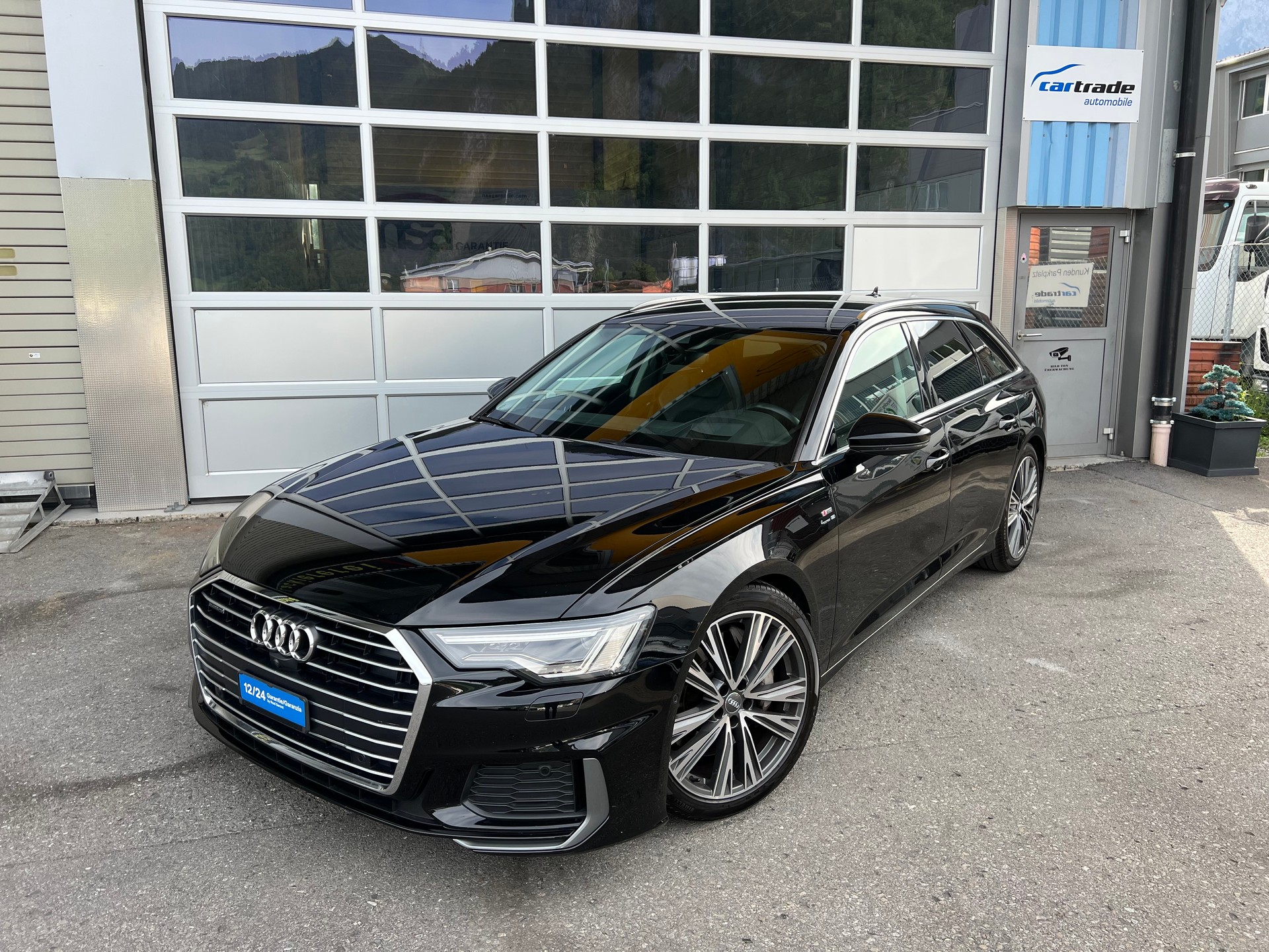 AUDI A6 Avant 55 TFSI S-Line Sport 4x4 S-tronic ** Navi * Head-Up Display * Teilleder * Matrix LED * 12/24 Mt. Garantie möglich ***