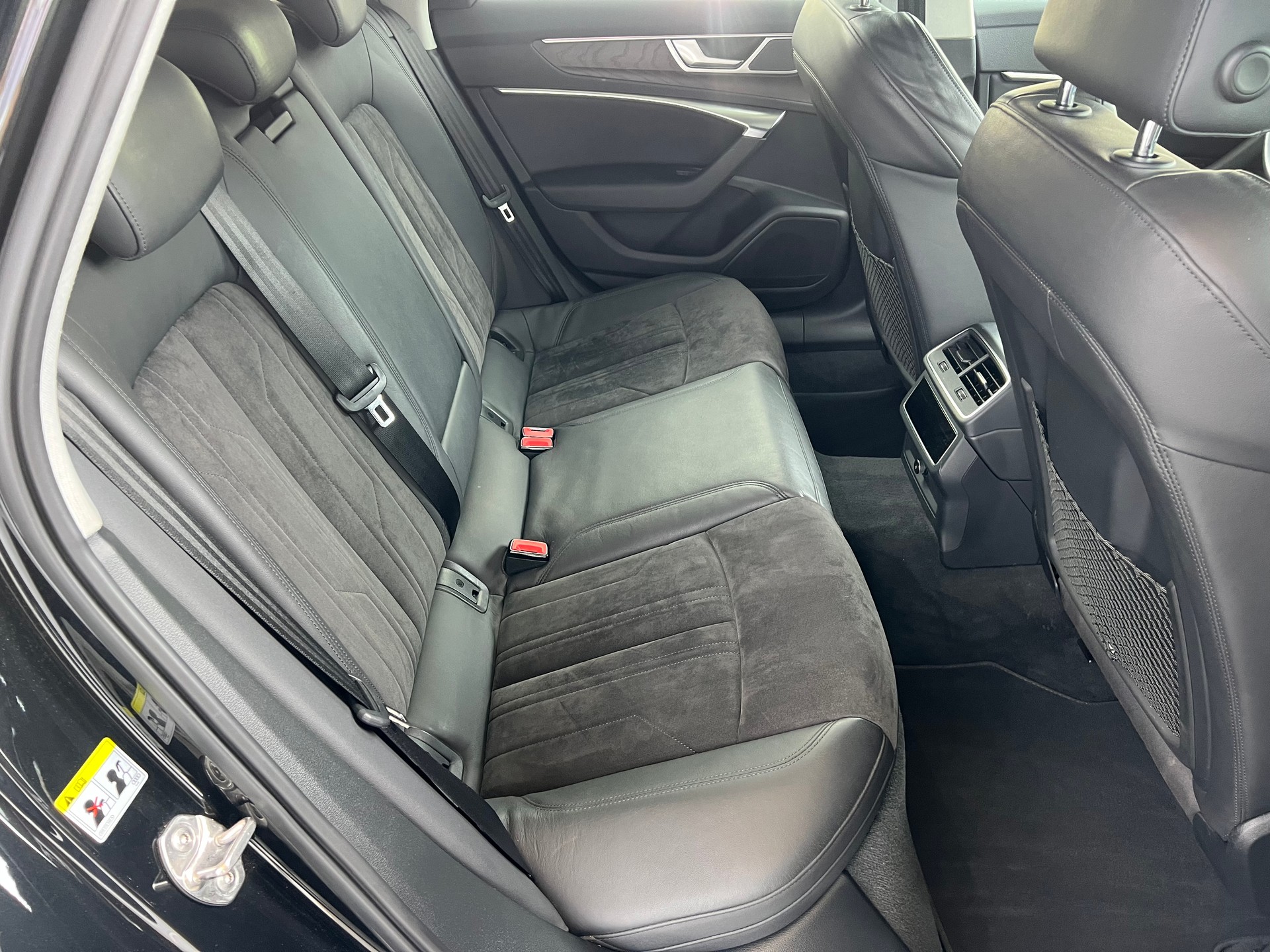 AUDI A6 Avant 55 TFSI S-Line Sport 4x4 S-tronic ** Navi * Head-Up Display * Teilleder * Matrix LED * 12/24 Mt. Garantie möglich ***-image-9