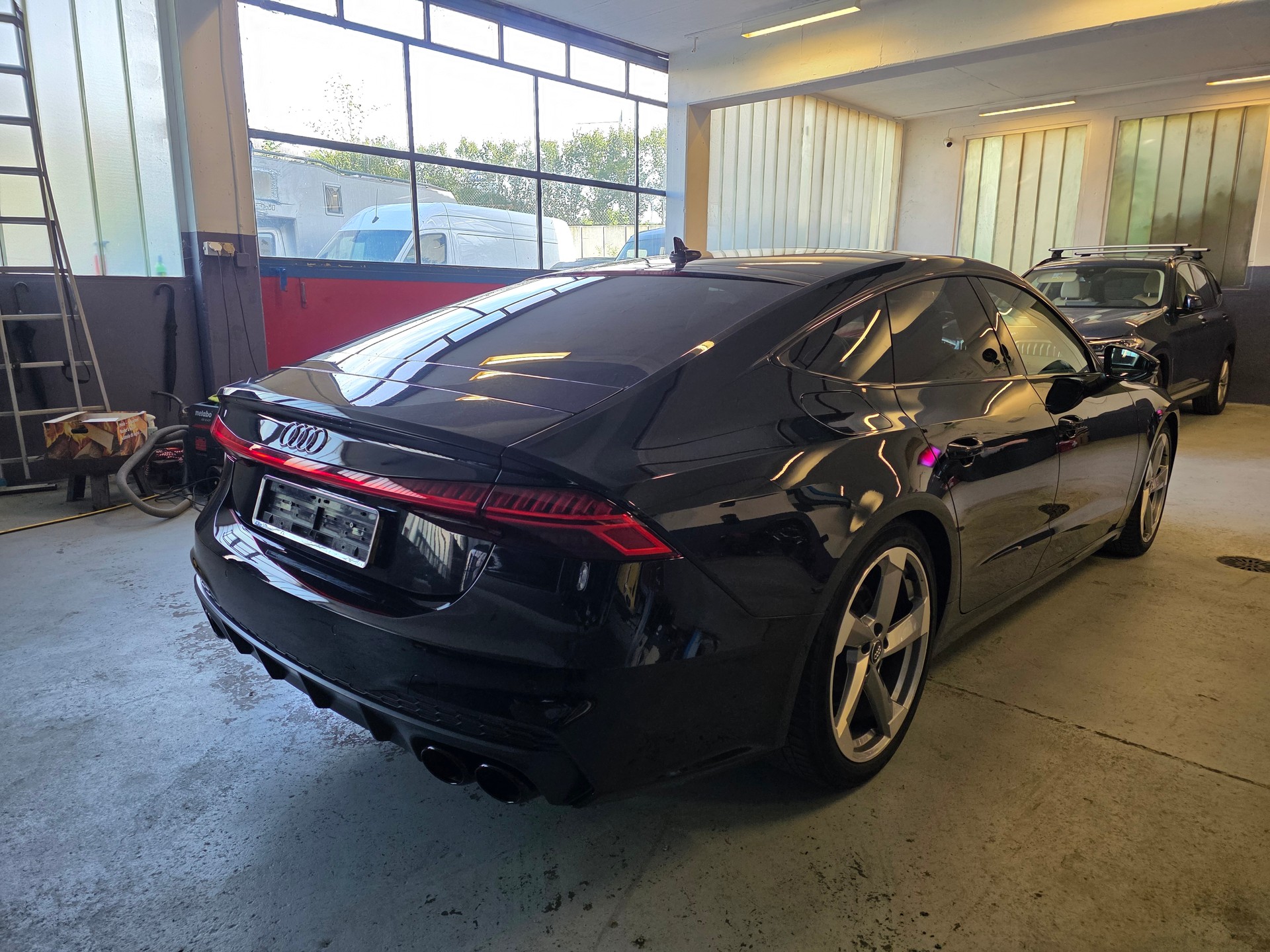 AUDI A7 Sportback 50 TDI quattro S-tronic-image-4