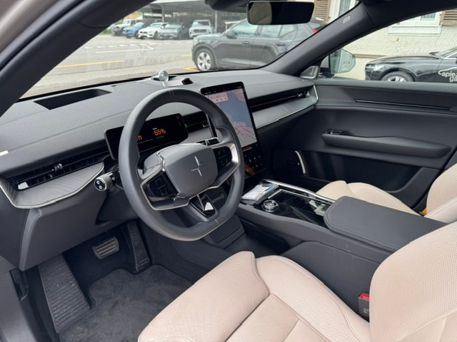 POLESTAR 3 Long Range Dual Motor Performance-image-9