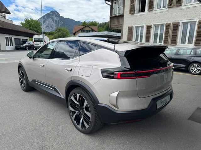 POLESTAR 3 Long Range Dual Motor Performance-image-5