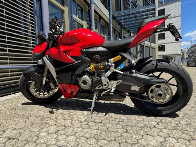 DUCATI Streetfighter V2-image-4