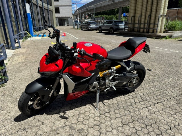 DUCATI Streetfighter V2-image-1