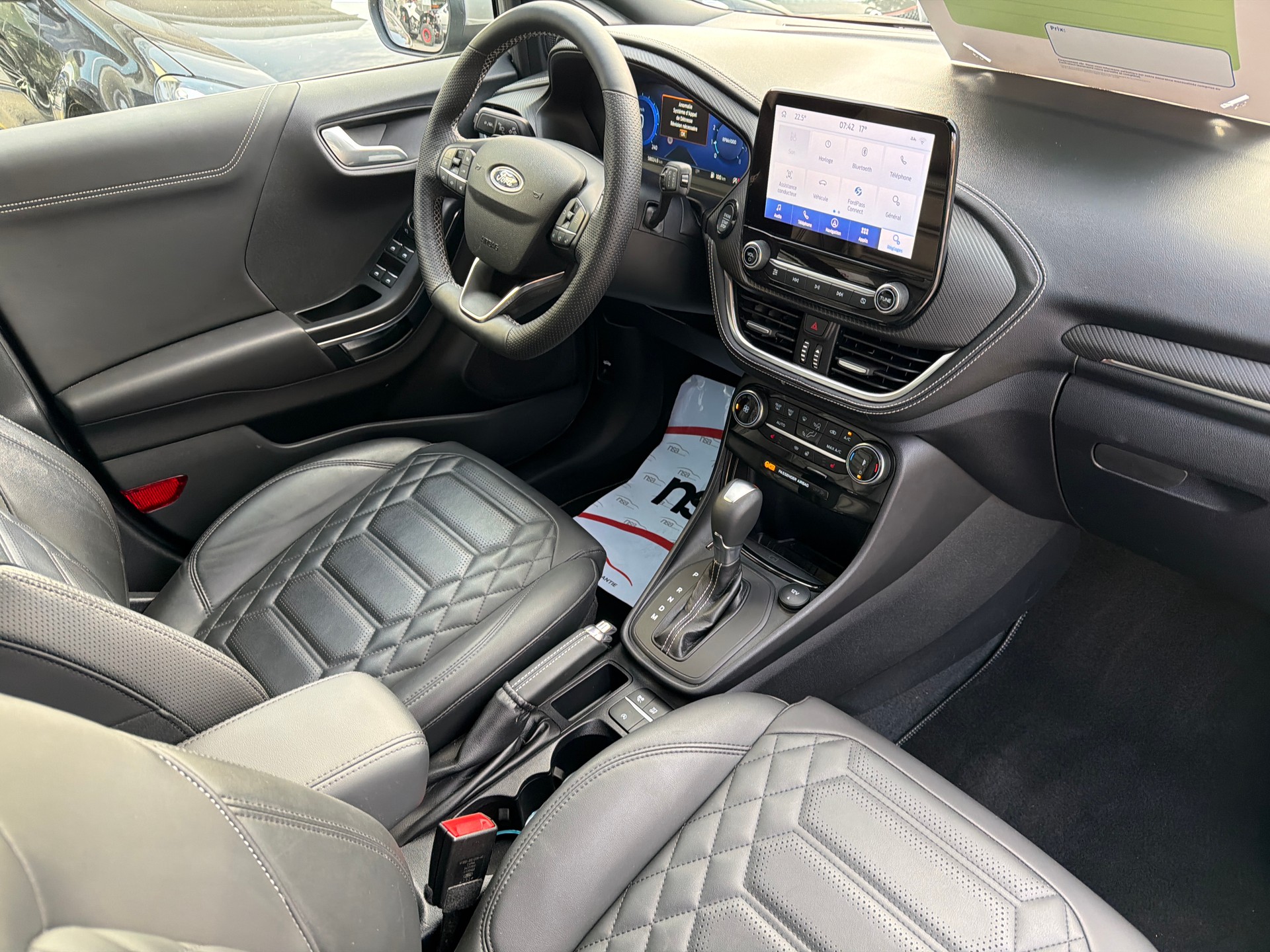 FORD Puma 1.0 MHEV ST-Line Vignale Automat-image-8