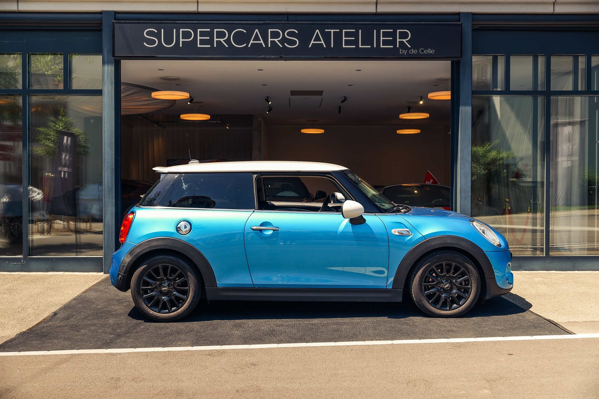MINI Cooper SD Steptronic-showroom-element-3