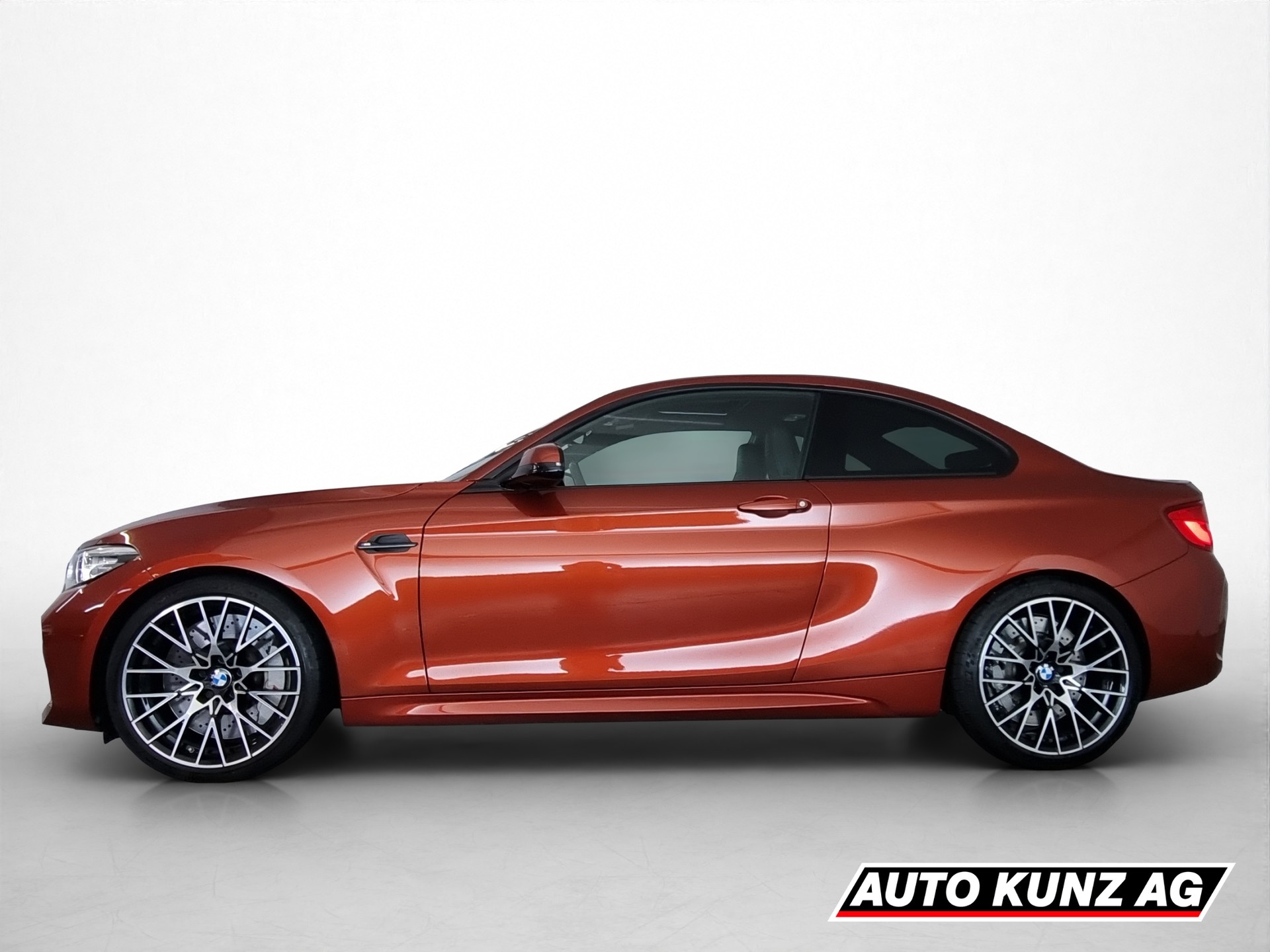 BMW M2 Competition Coupé-showroom-element-2