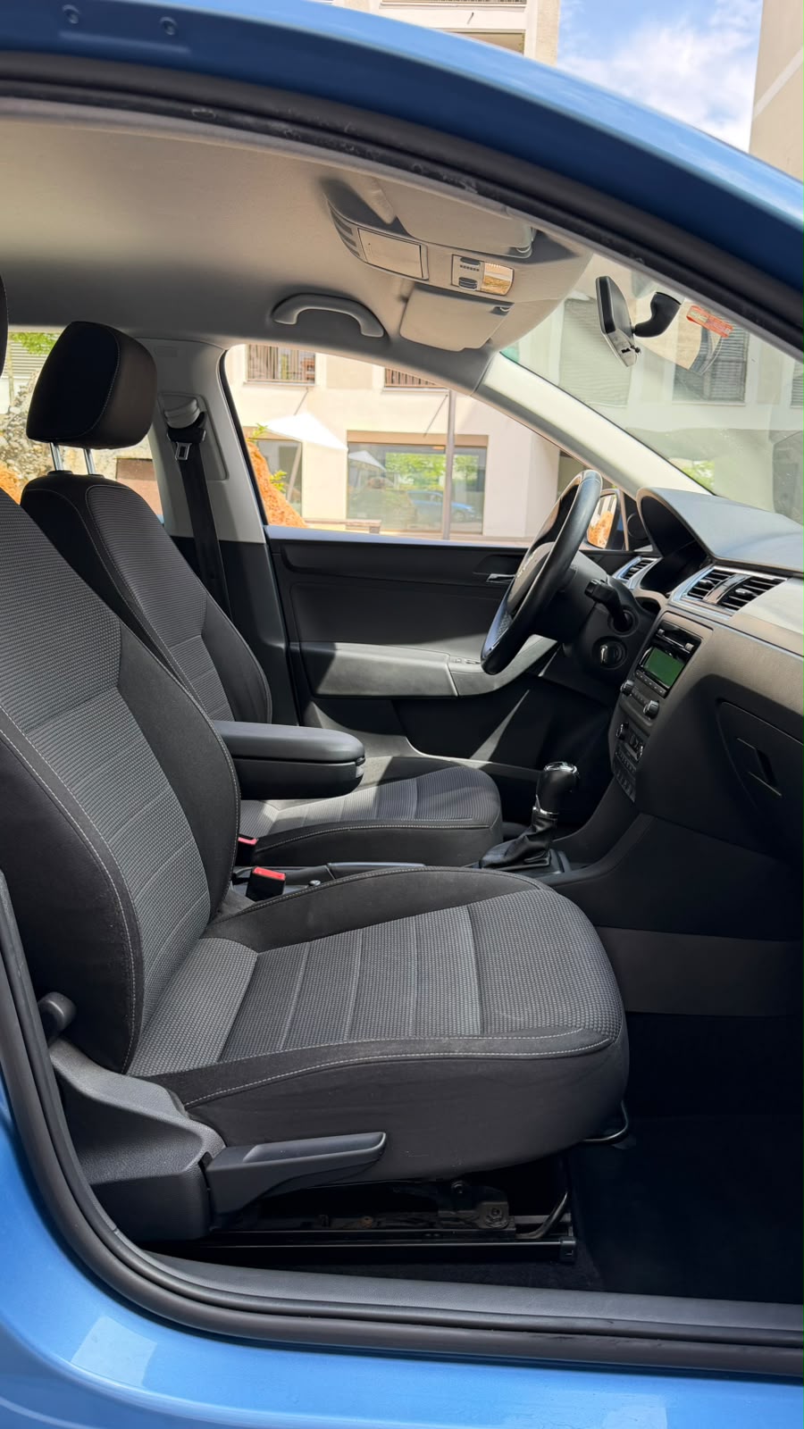 SKODA Rapid Spaceback 1.4 TSI Ambition DSG-image-15