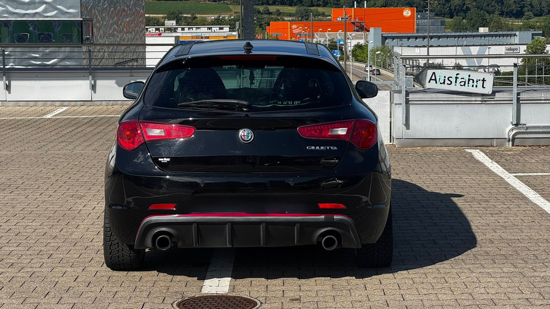 ALFA ROMEO Giulietta 1750 TBi Veloce TCT-image-4