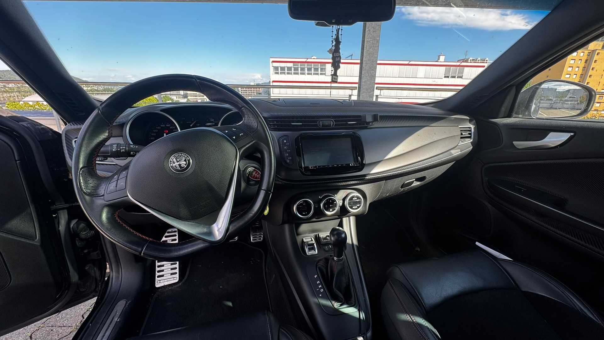 ALFA ROMEO Giulietta 1750 TBi Veloce TCT-image-7