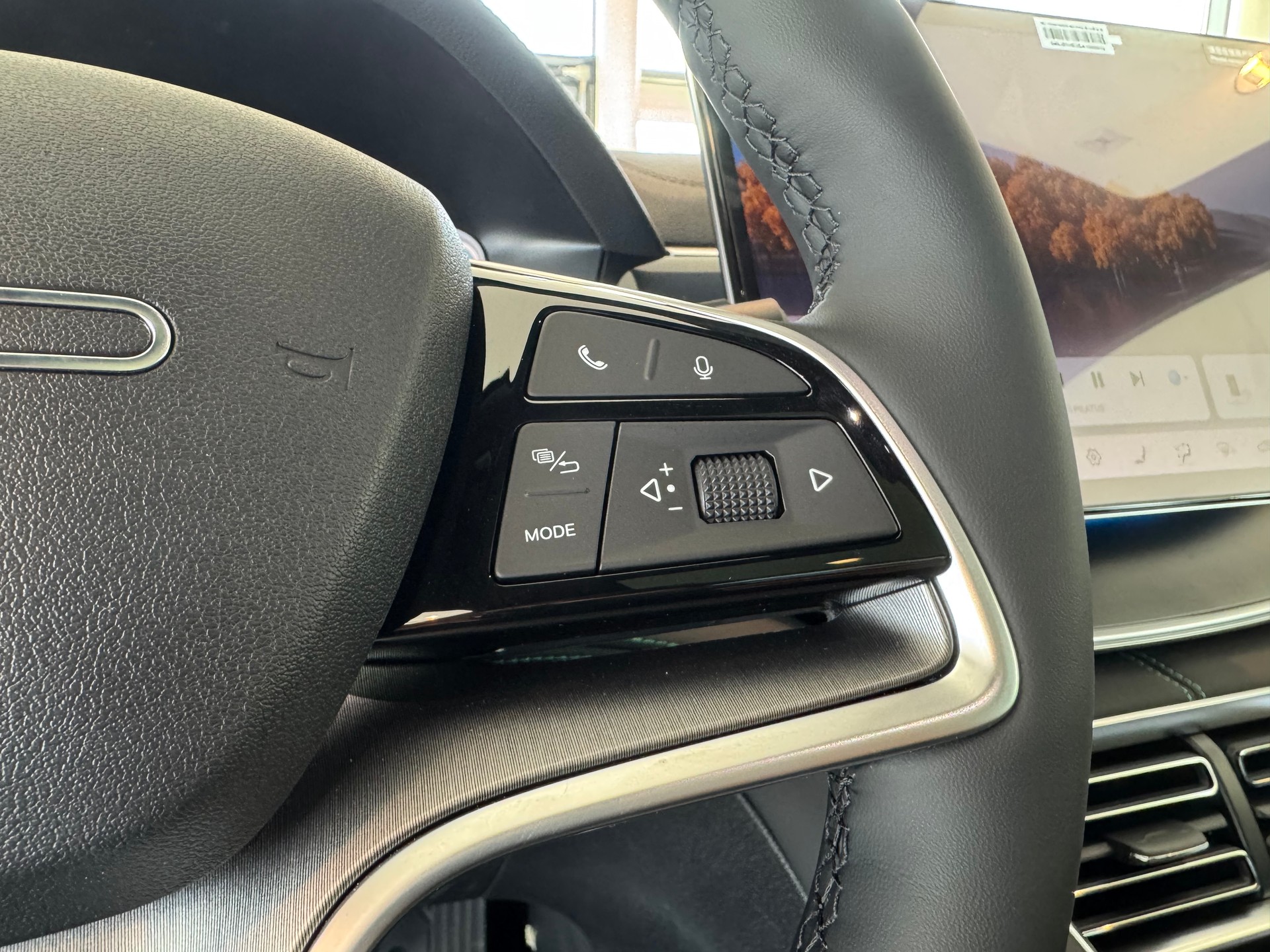 BYD Seal U DM-i Design AWD-image-14