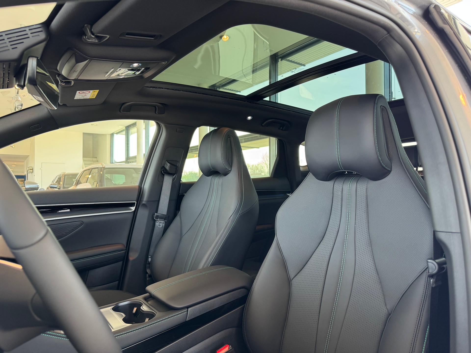 BYD Seal U DM-i Design AWD-image-12