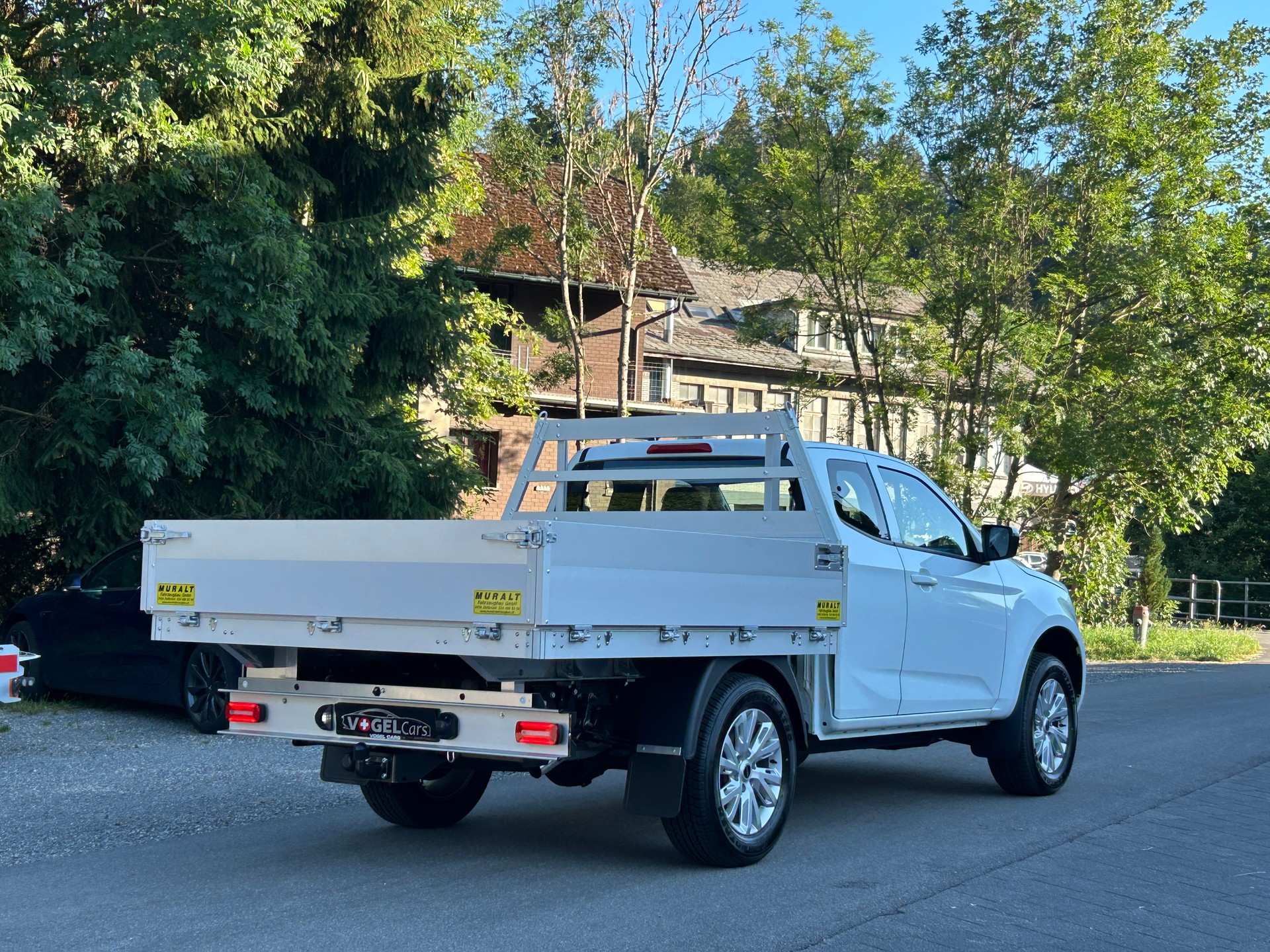 ISUZU D-MAX 1.9 CrewCab N60BB+ 4x4-image-8