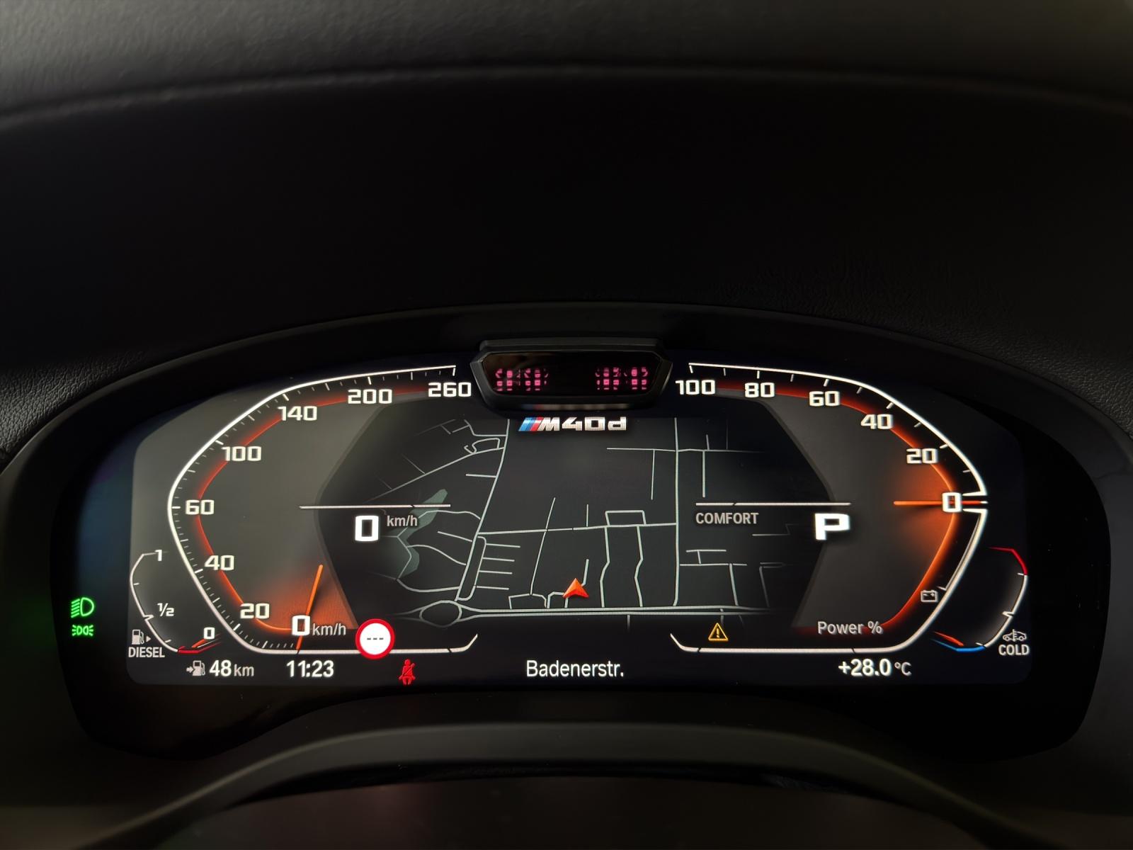 BMW X3 M40d-image-12