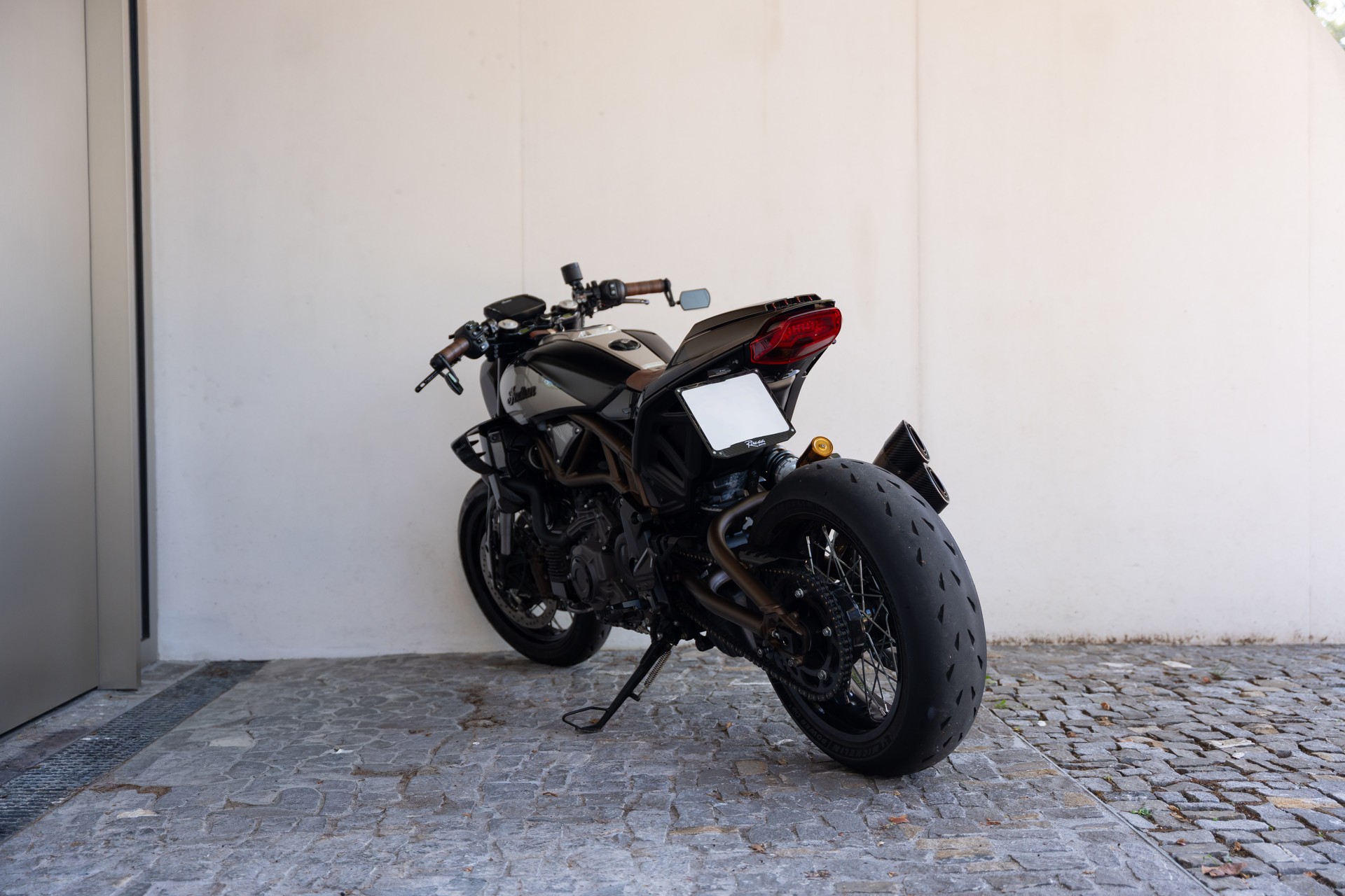 INDIAN FTR 1200S RR-image-3