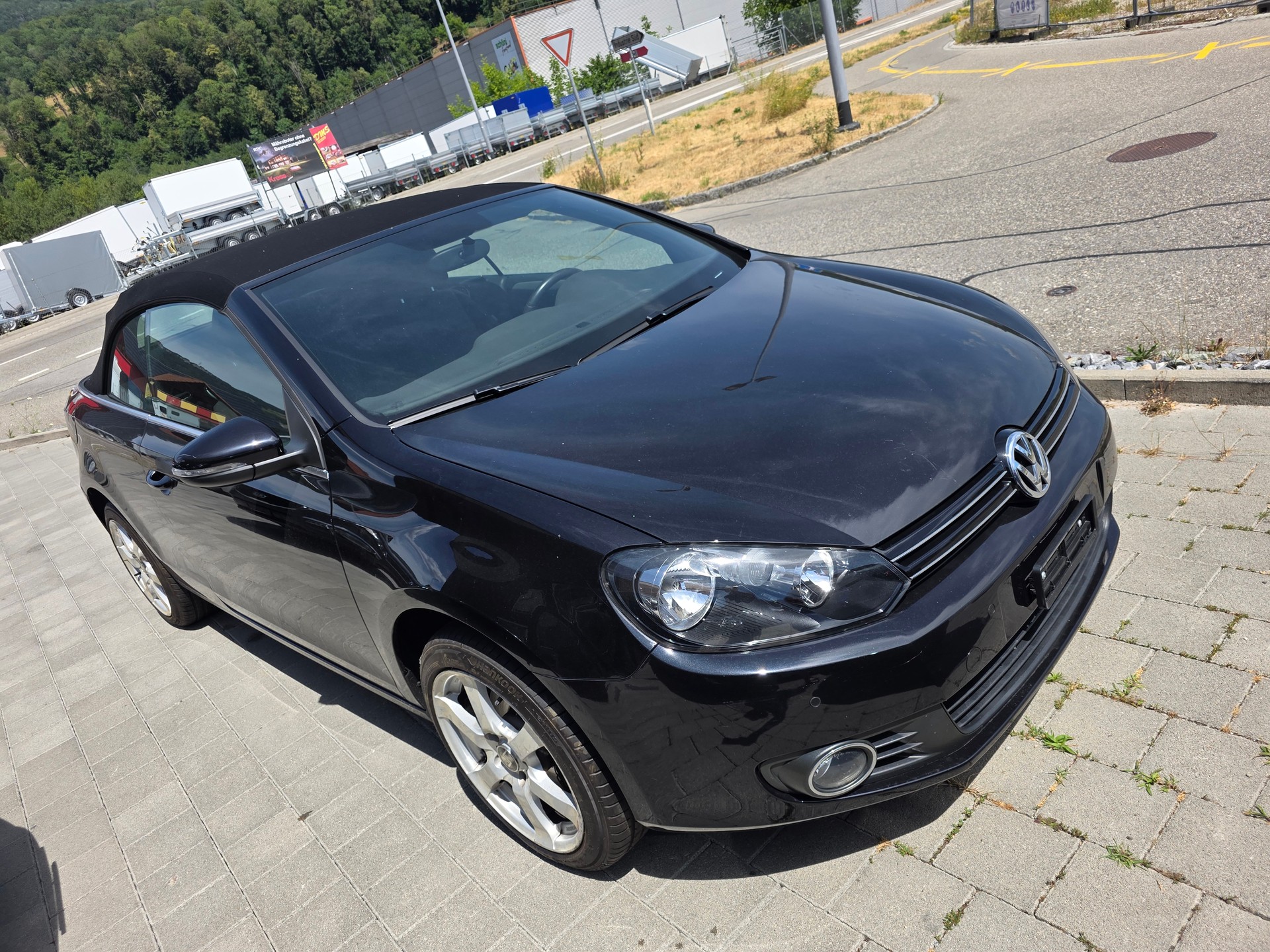 VW Golf Cabrio 1.2 TSI BlueMotion Technology-image-12
