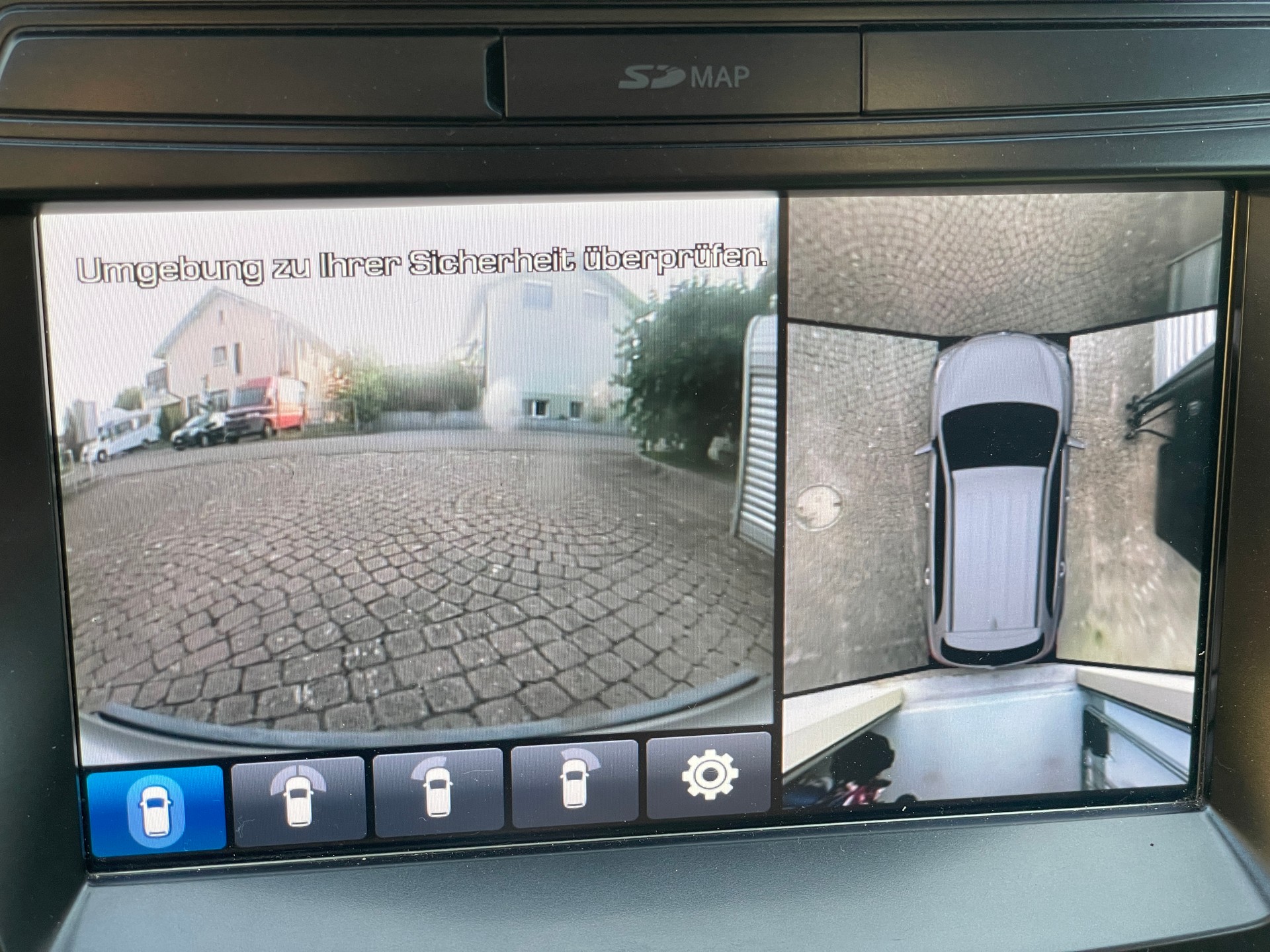 HYUNDAI Grand SantaFe Model 2017 7Plätze 4WD Automatic *FRISCH AB Service und MFK*-image-7