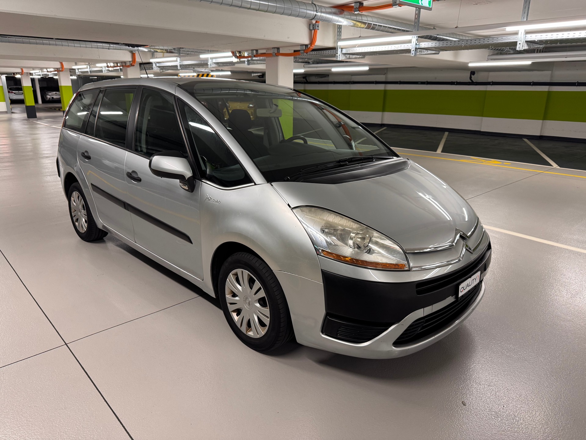 CITROEN Grand C4 Picasso 1.6i 16V Essentiel-image-2