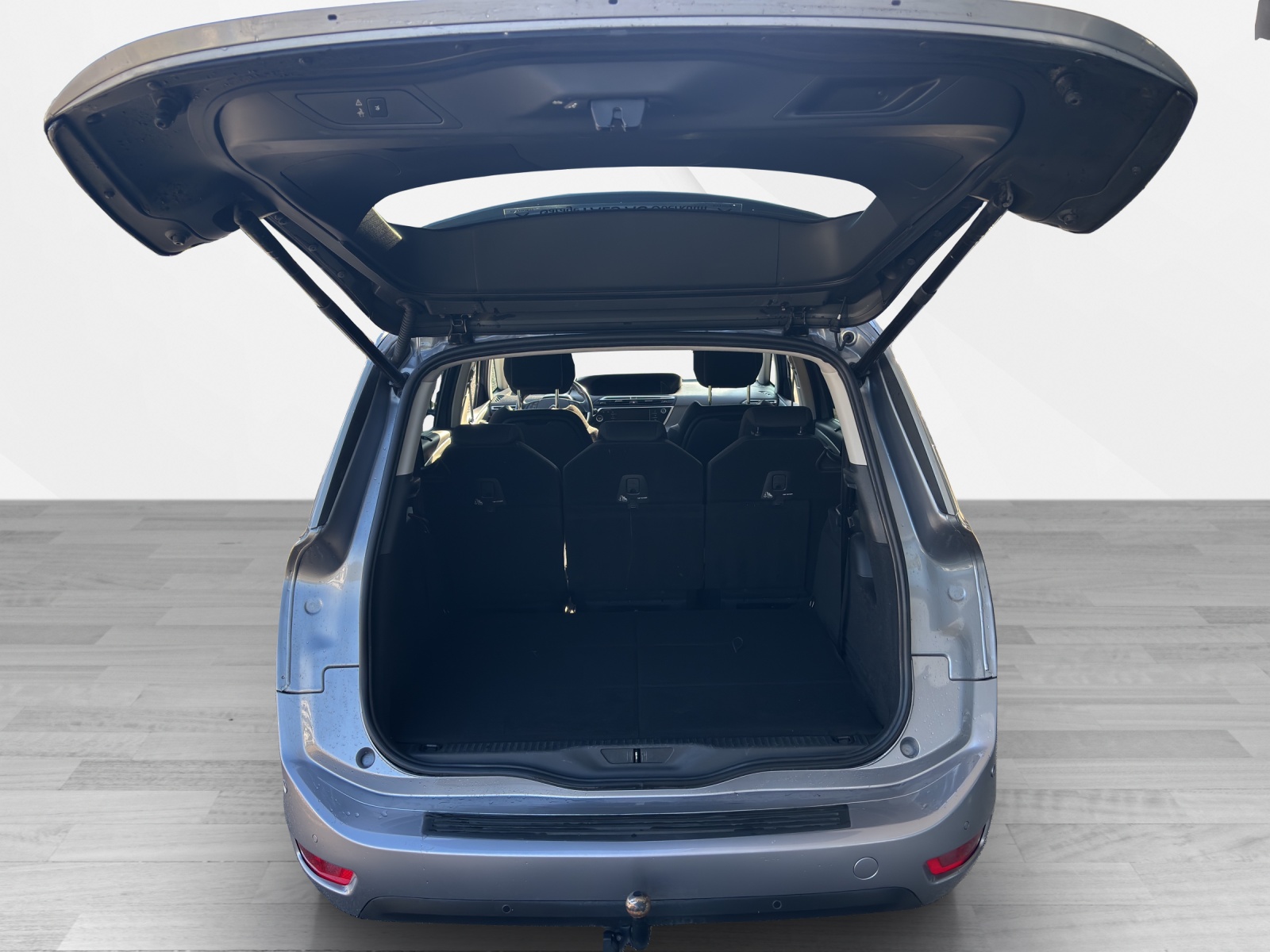 CITROEN C4 Grand Spacetourer 2.0 BlueH Shine-image-5