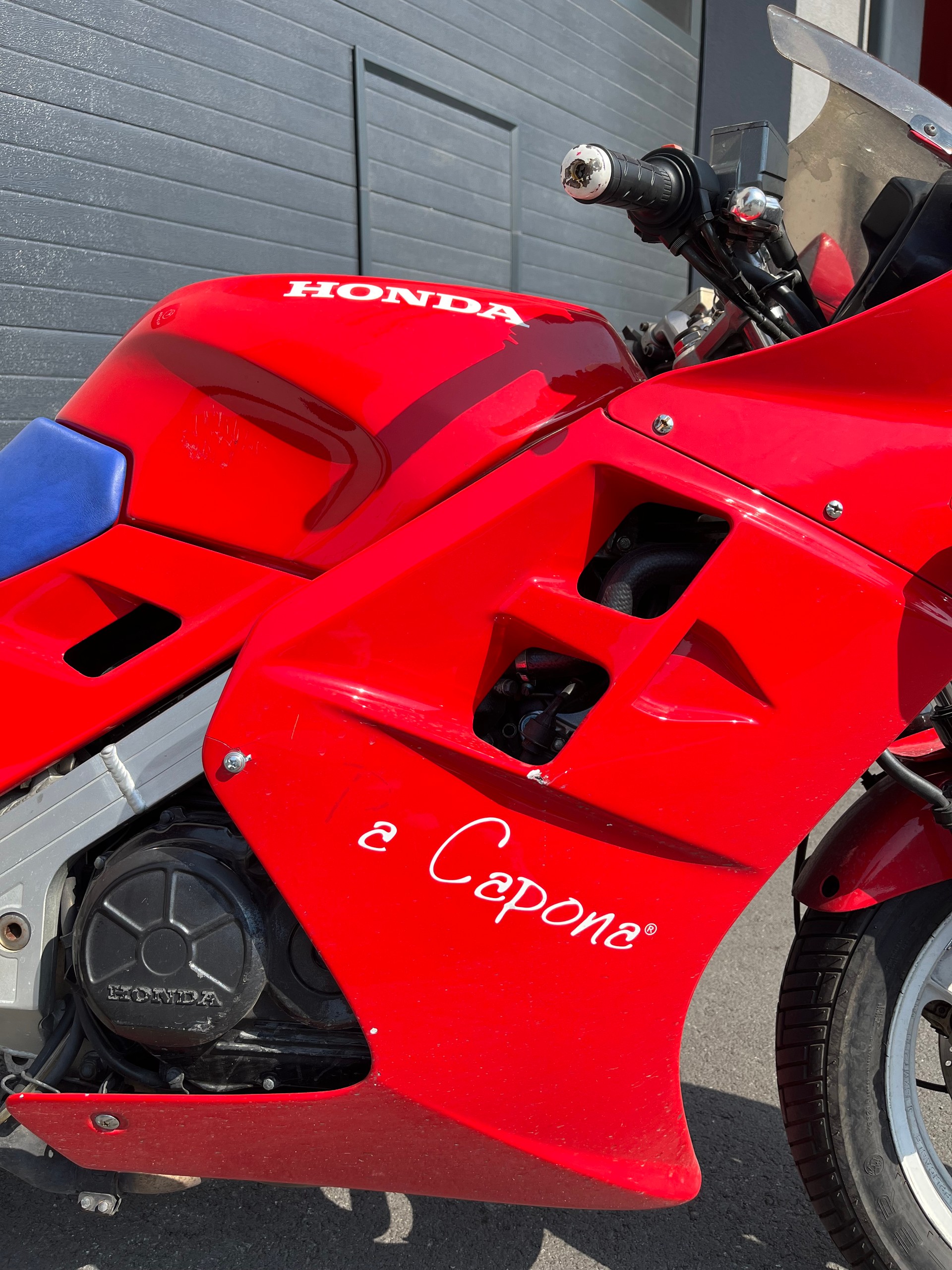 HONDA VFR 750 F G/H-image-2
