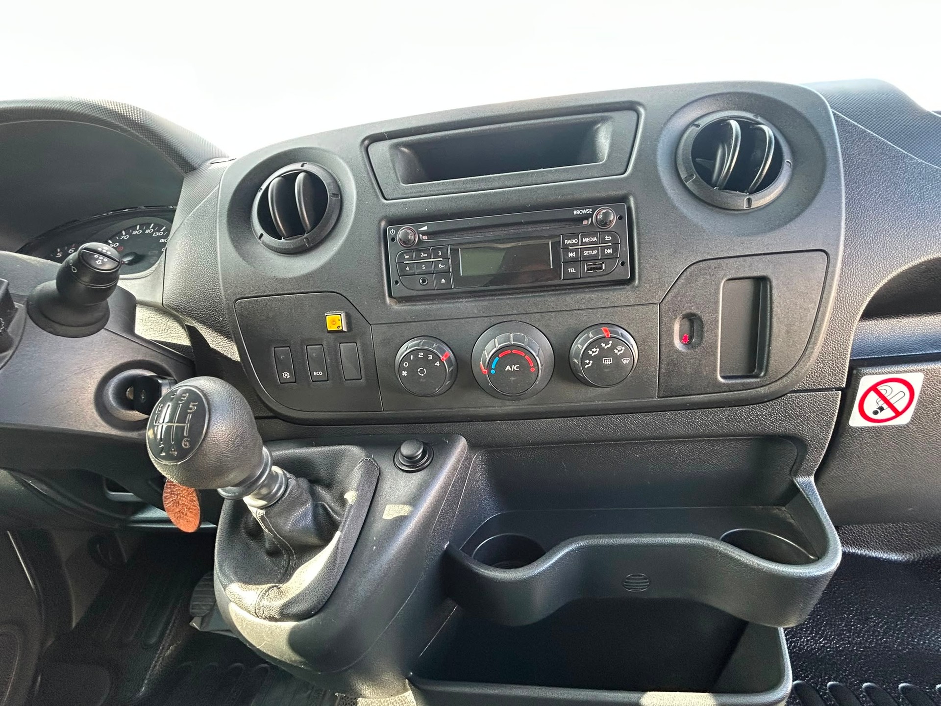 RENAULT Master T35 ENERGY 2.3dCi 145 L3 Grand Volume-image-24