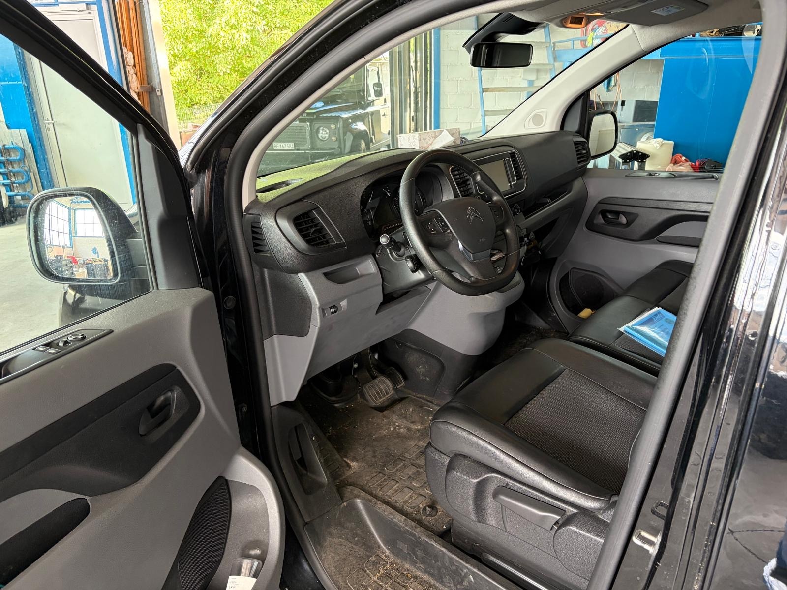 CITROEN 2.0 BlueHDi 120 Club S/S-image-4