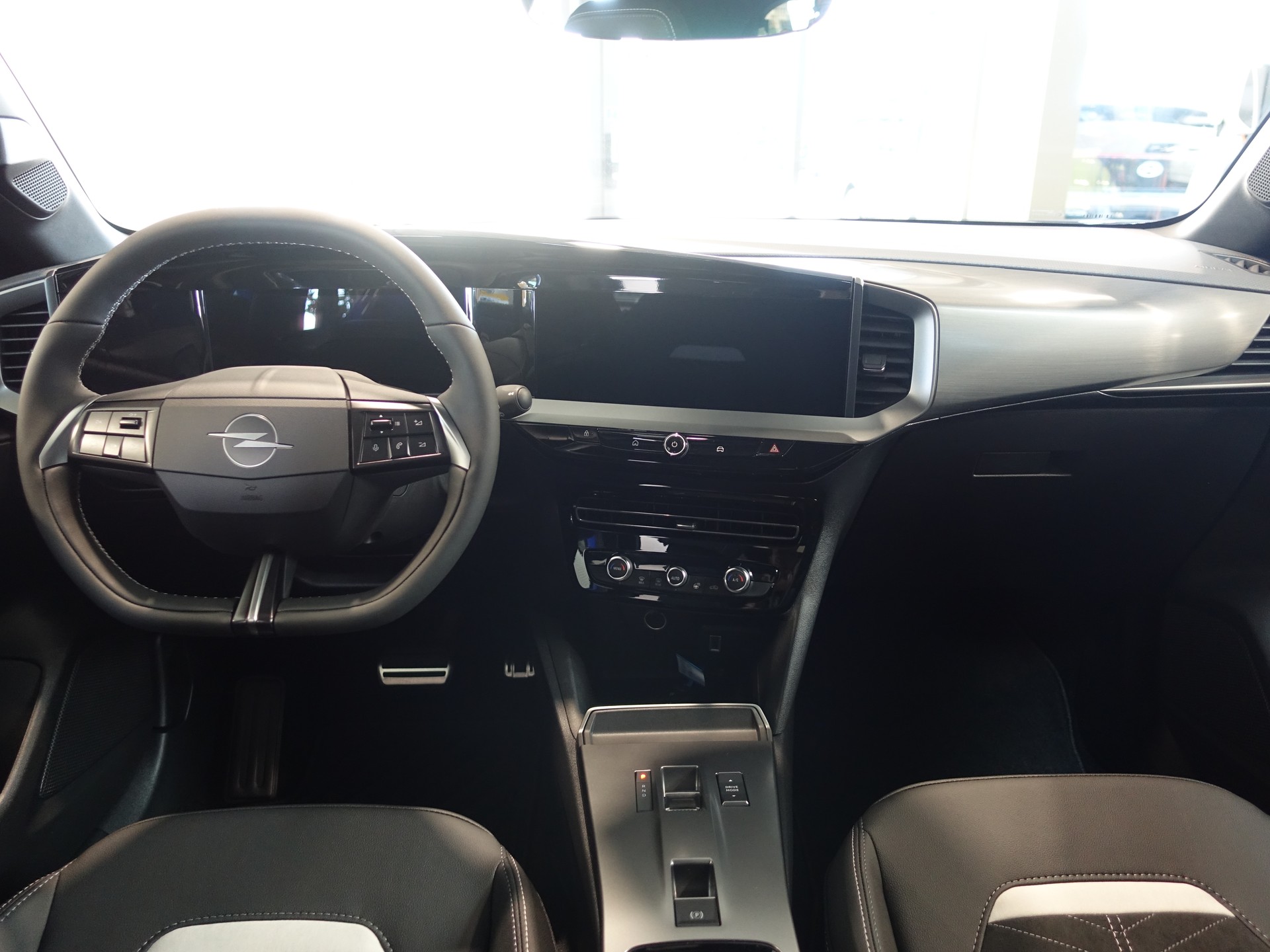 OPEL Mokka 1.2 MHEV GS VIVA 8 Jahre Garantie-image-9