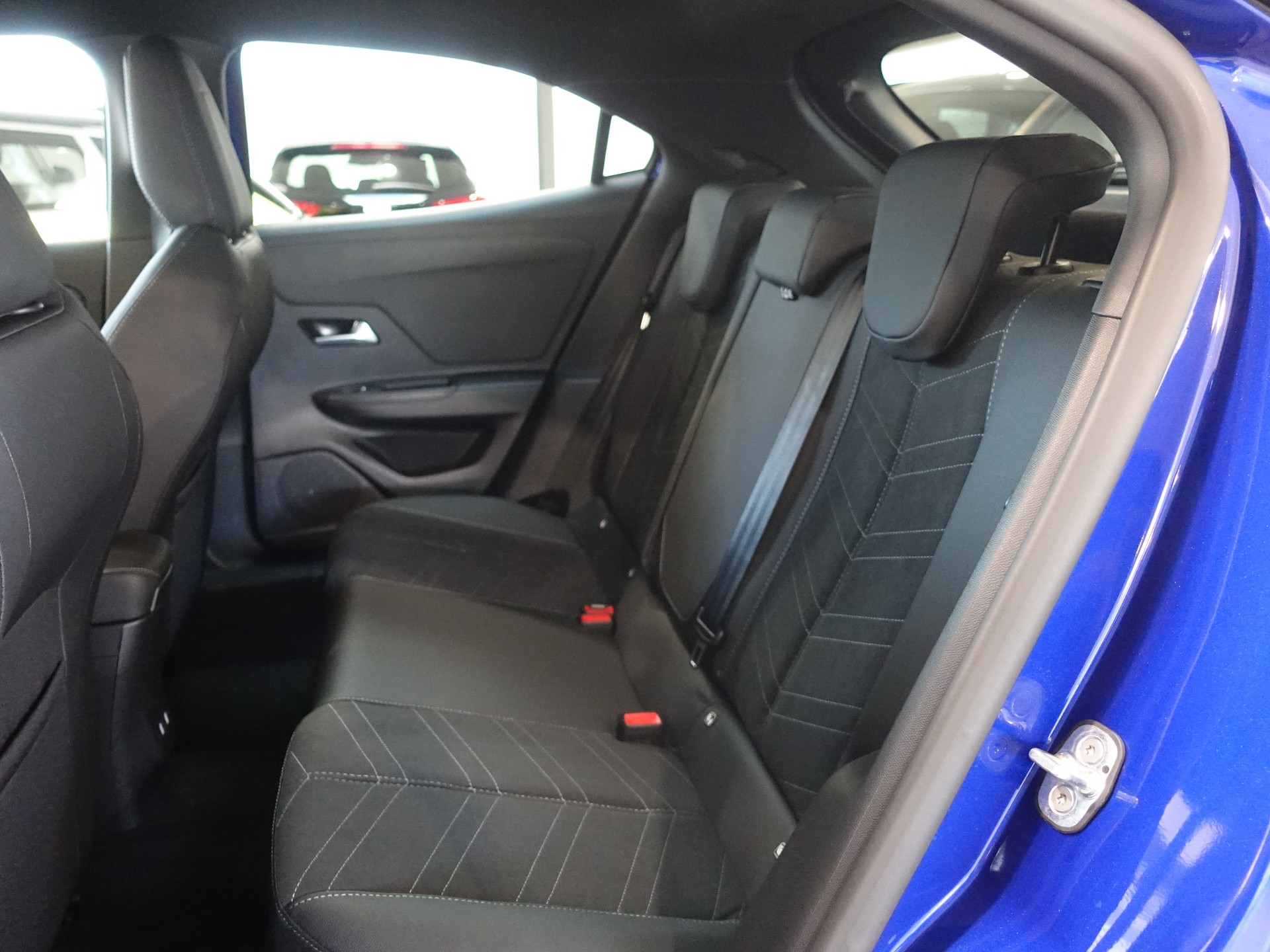 OPEL Mokka 1.2 MHEV GS VIVA 8 Jahre Garantie-image-8