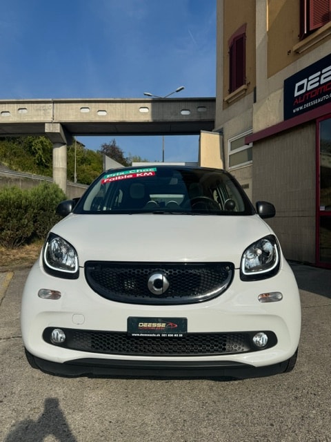 SMART forfour passion-showroom-element-1