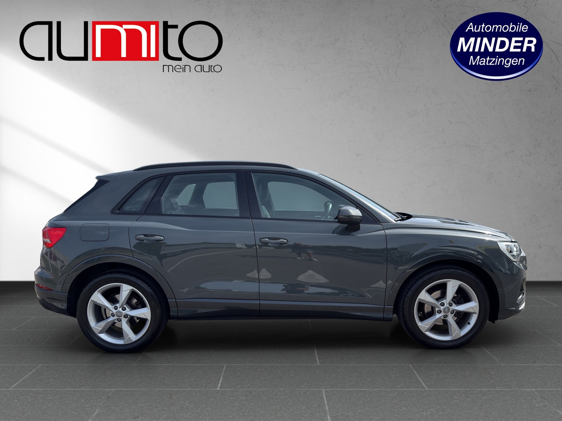 AUDI Q3 35 TDI advanced quattro S-tronic-image-1