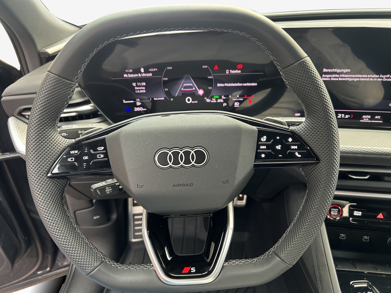 AUDI SQ5 TFSI quattro S-tronic-image-9