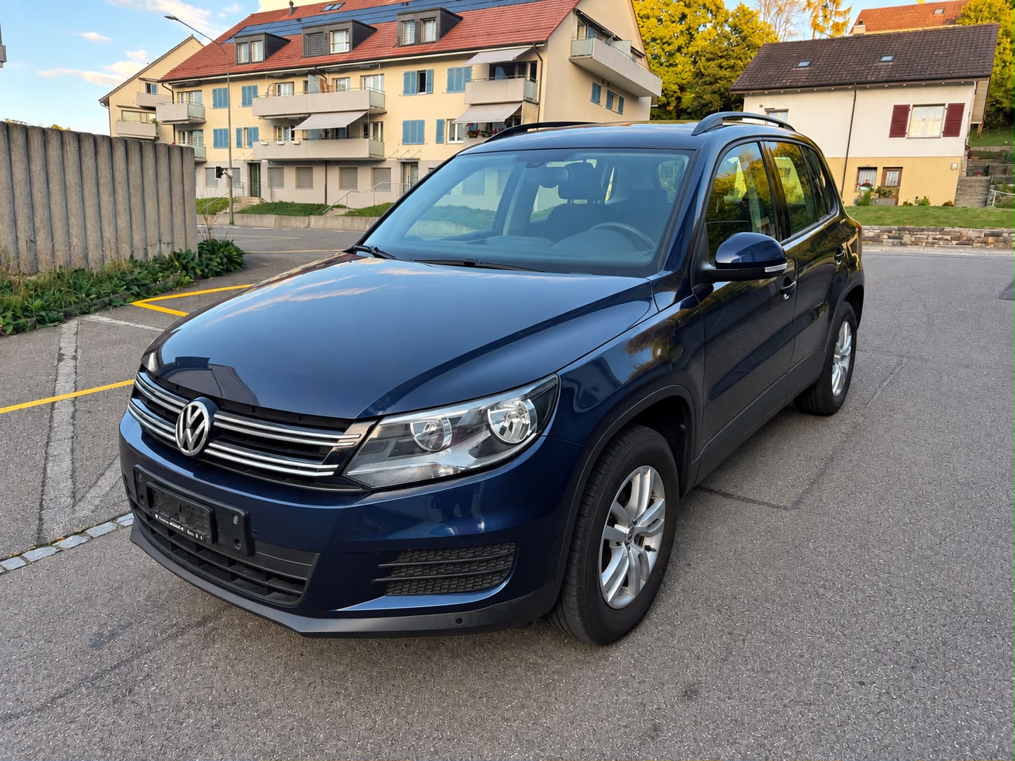 VW Tiguan 1.4 TSI BlueMotion Trend&Fun 4x2-showroom-element-1